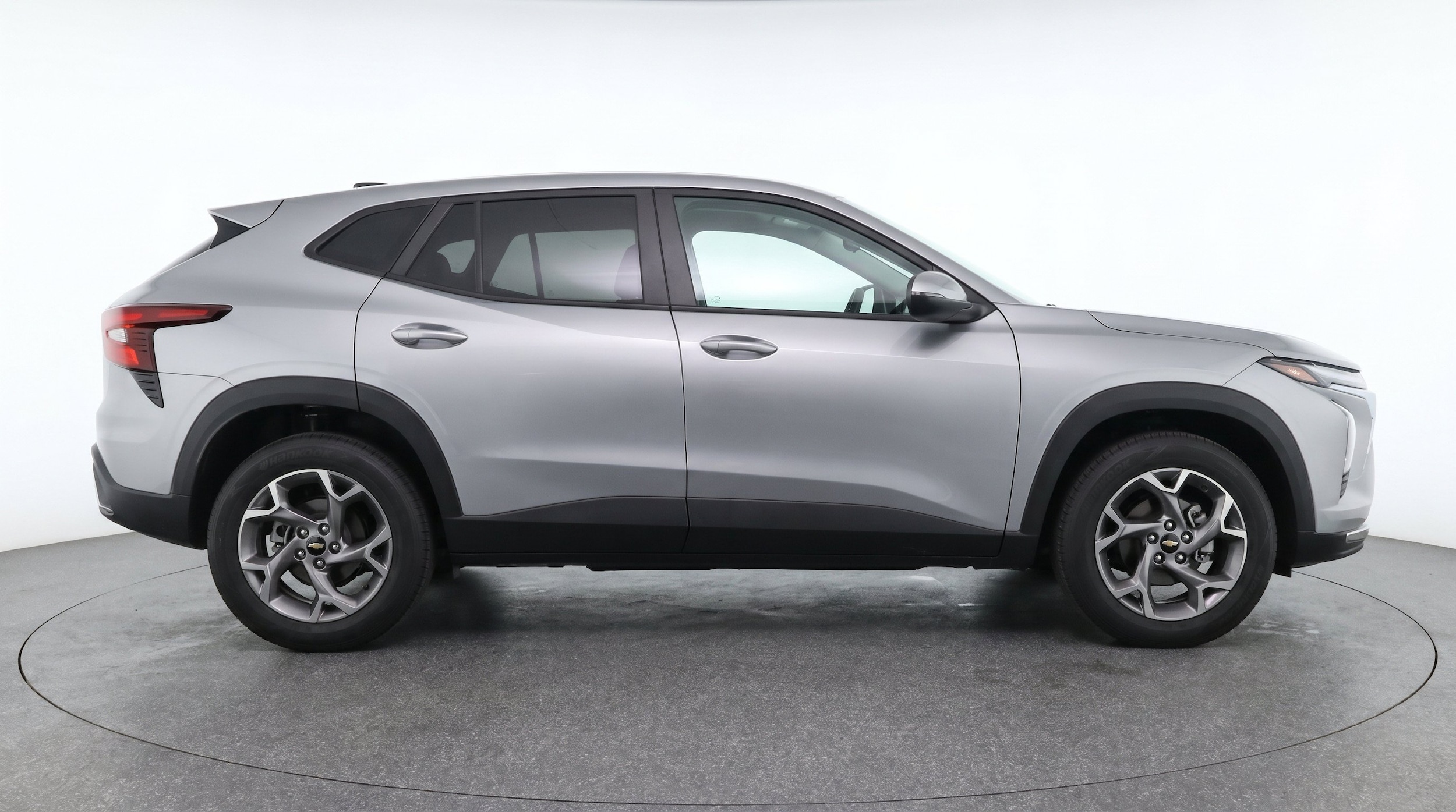 Thumbnail: 2025 Chevrolet Trax - 10