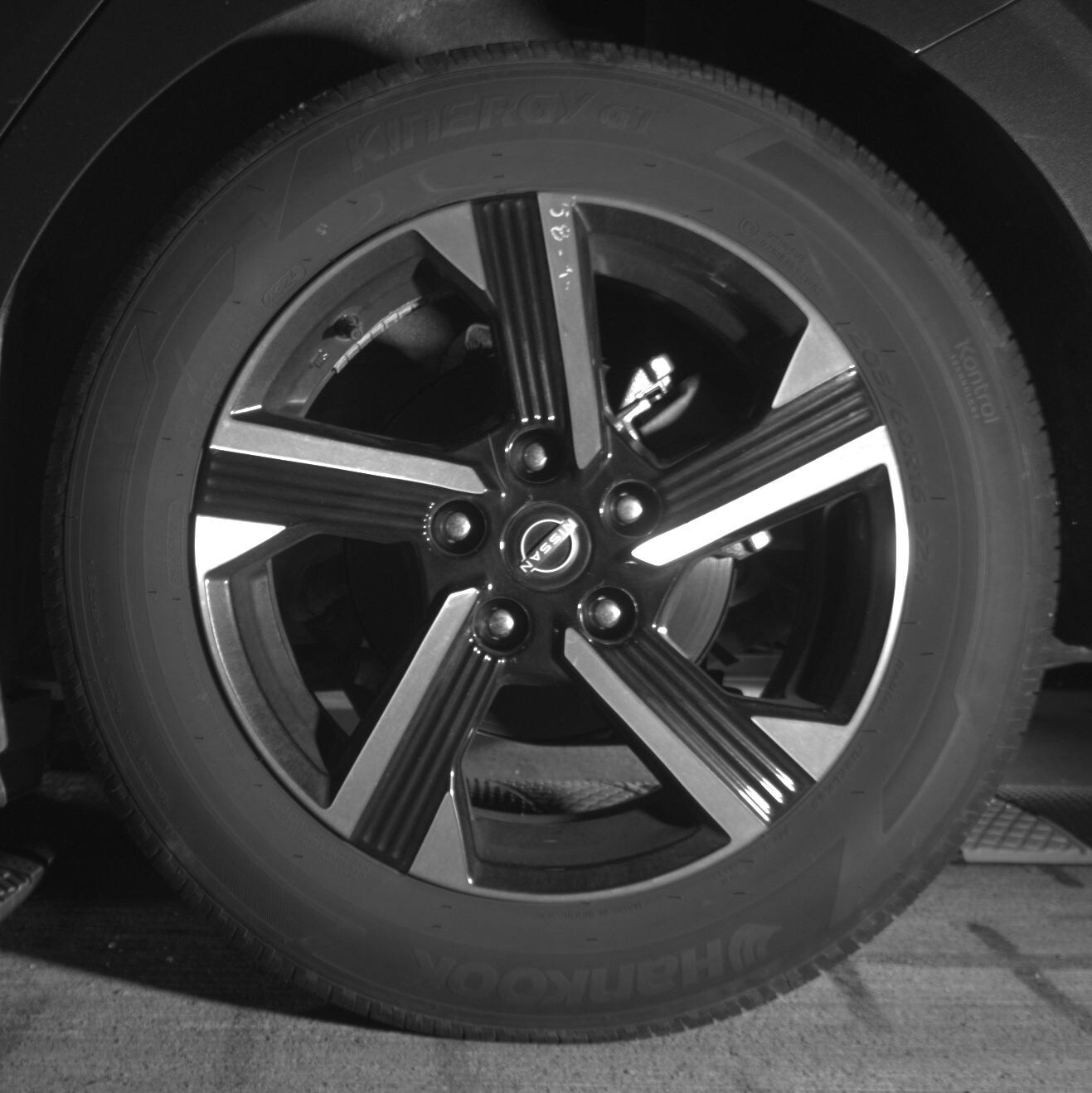 Thumbnail: 2025 Nissan Sentra - 11