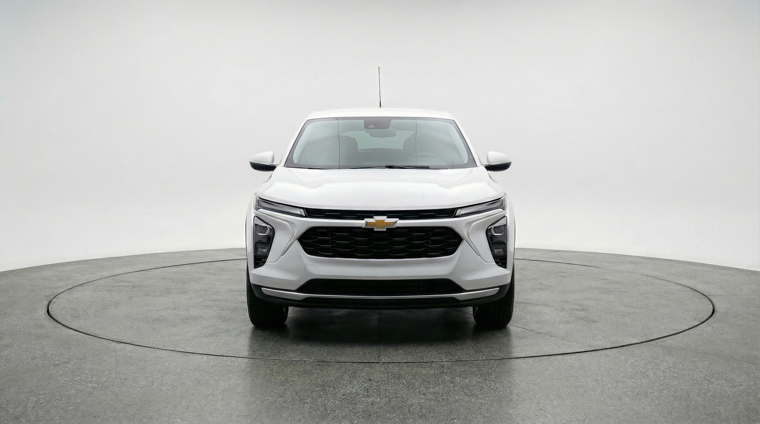 Thumbnail: 2025 Chevrolet Trax - 2