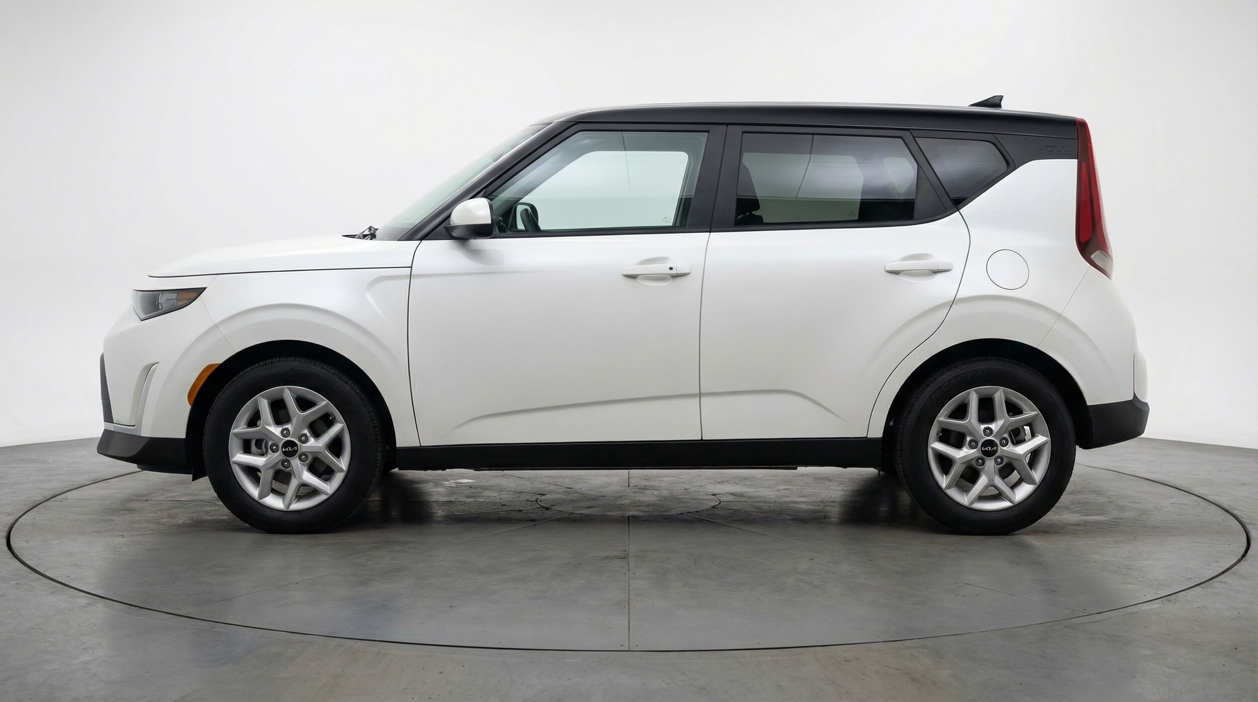 Thumbnail: 2025 Kia Soul - 4