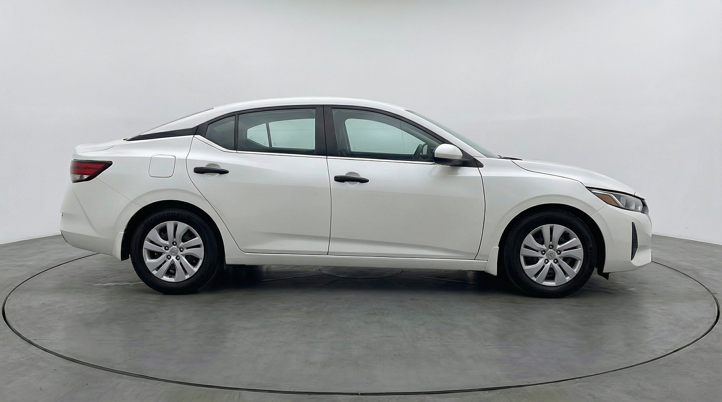 Thumbnail: 2025 Nissan Sentra - 11