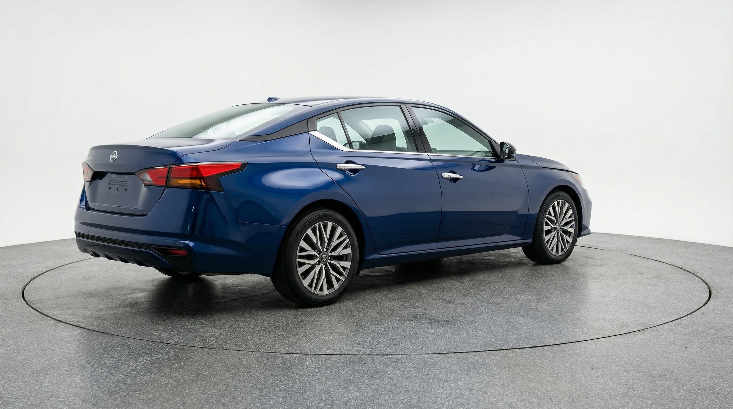 Thumbnail: 2025 Nissan Altima - 7