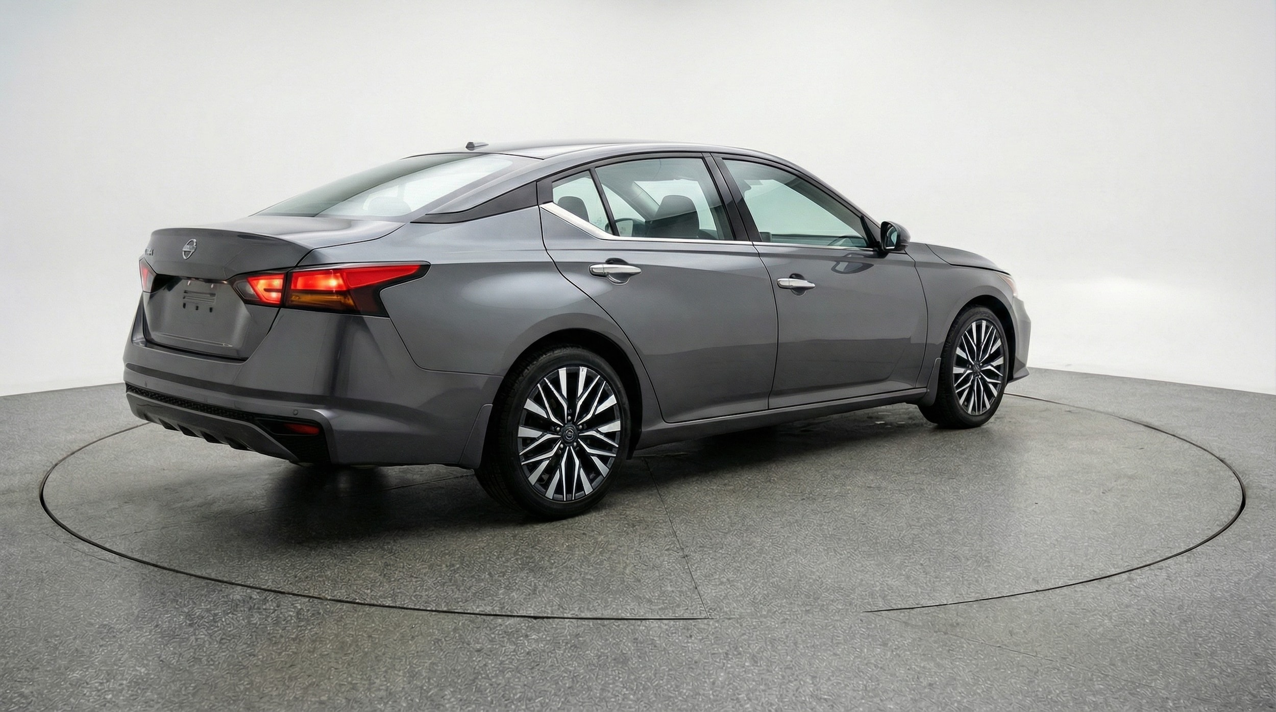 Thumbnail: 2025 Nissan Altima - 7