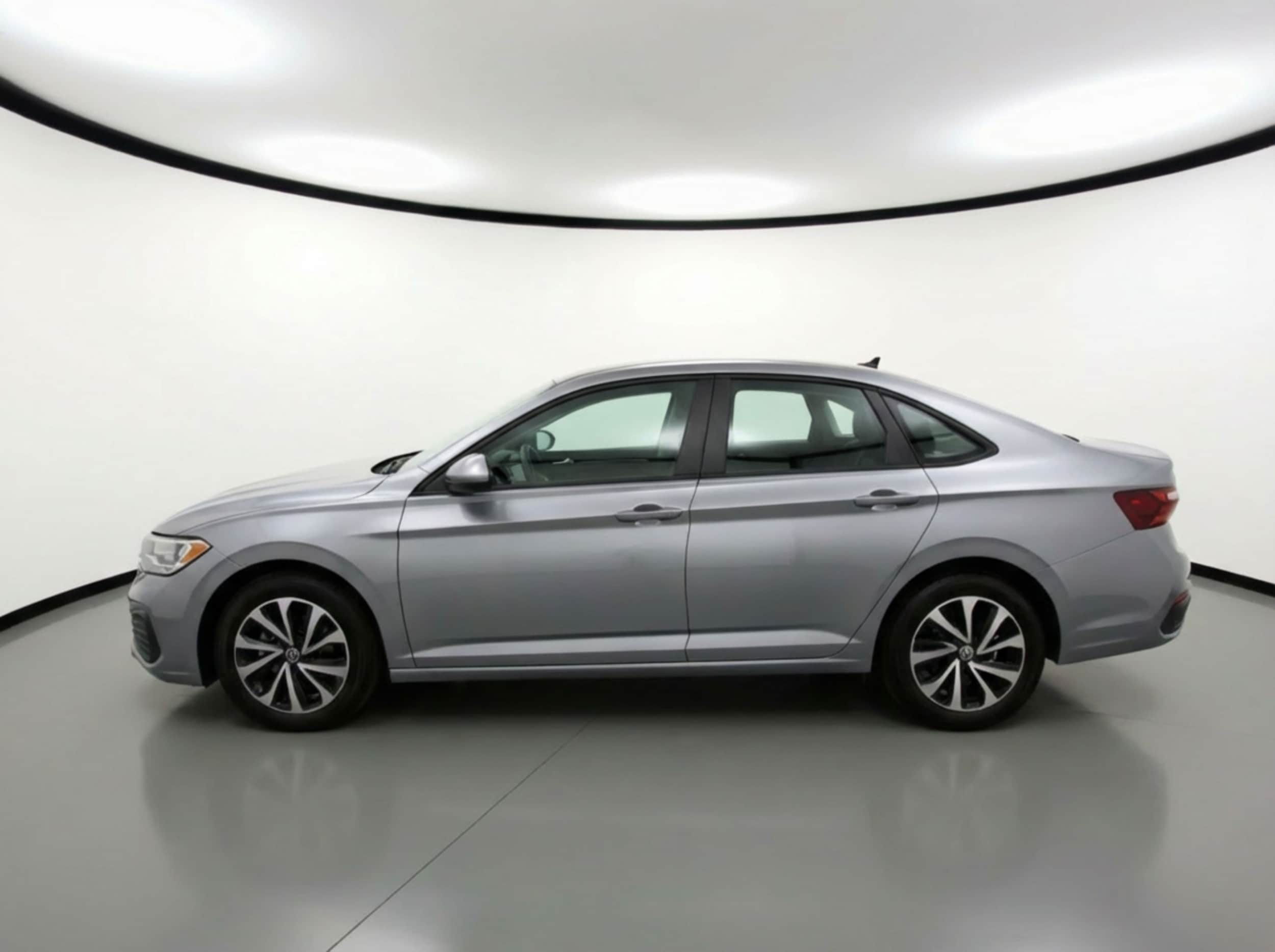 Thumbnail: 2024 Volkswagen Jetta - 4