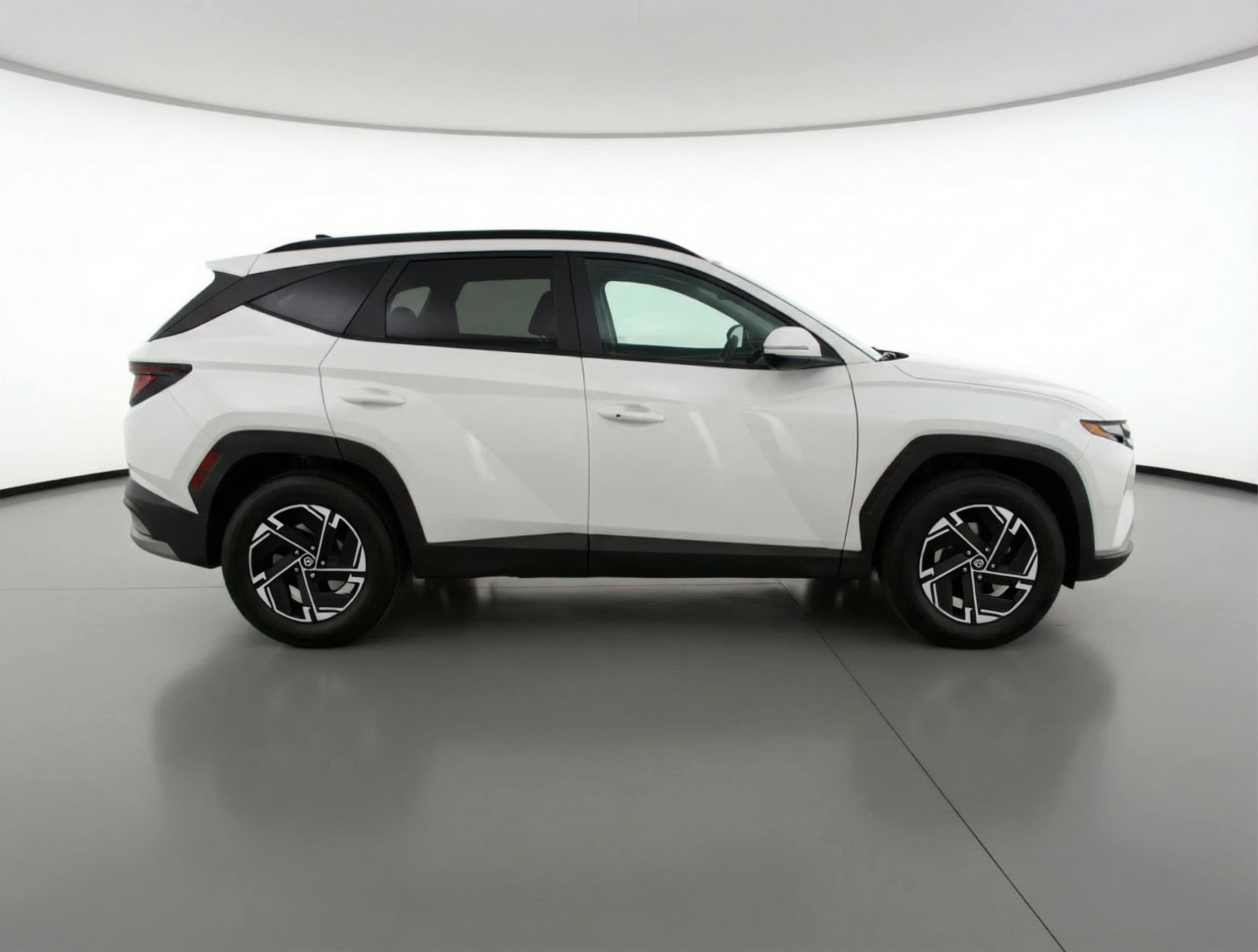 Thumbnail: 2025 Hyundai Tucson - 8