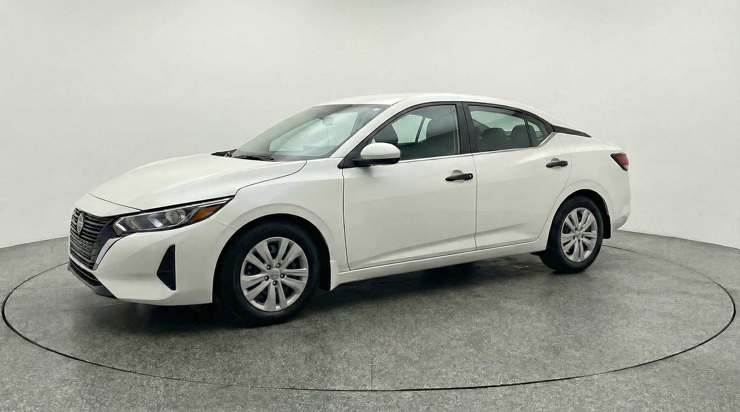 Thumbnail: 2025 Nissan Sentra - 3