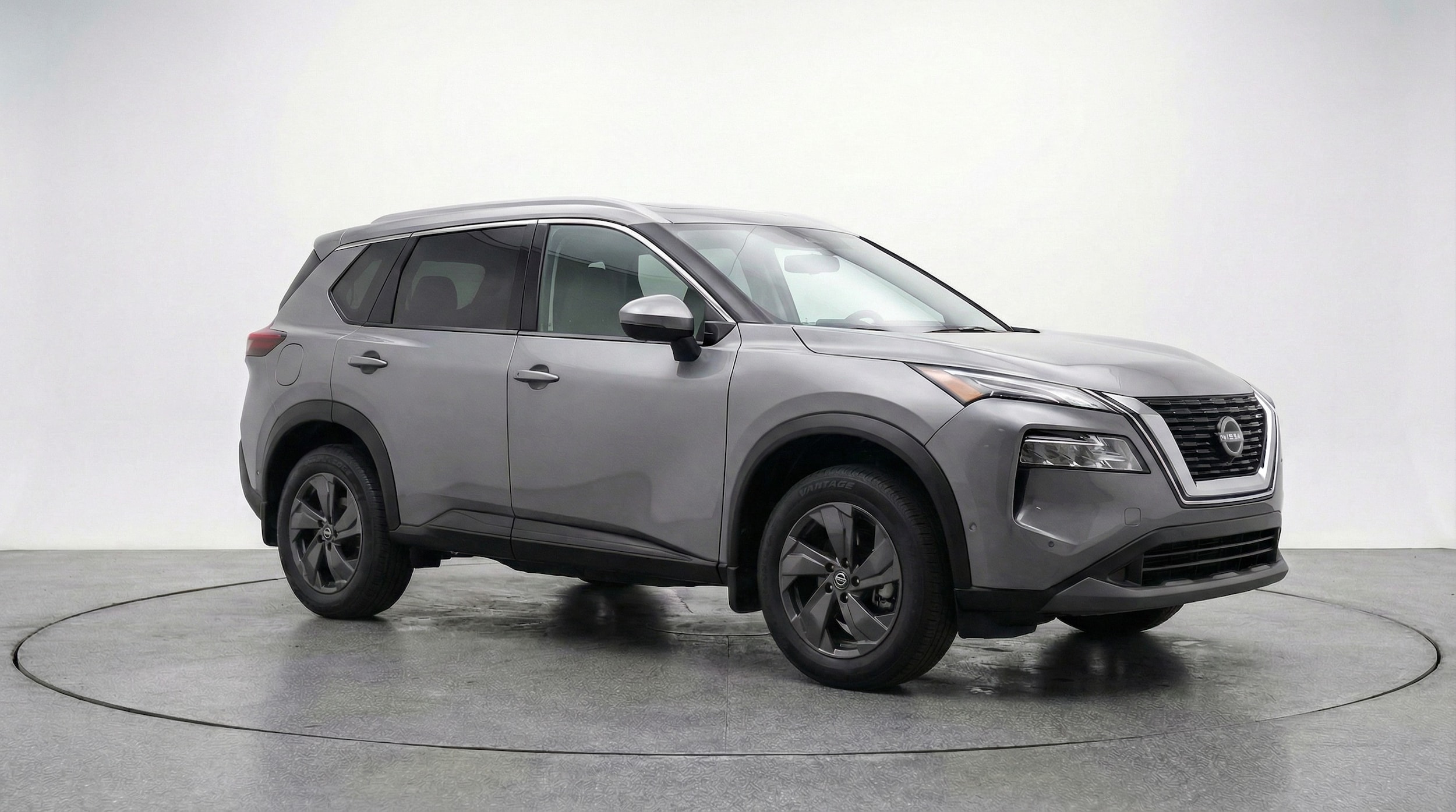 Thumbnail: 2025 Nissan Rogue - 1