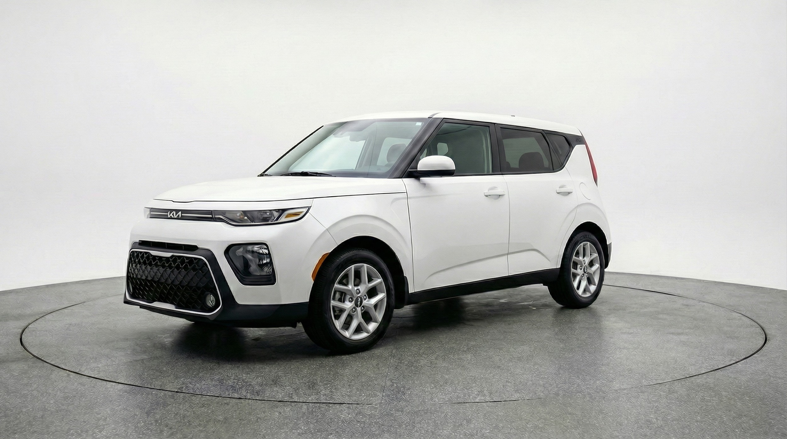 Thumbnail: 2025 Kia Soul - 3