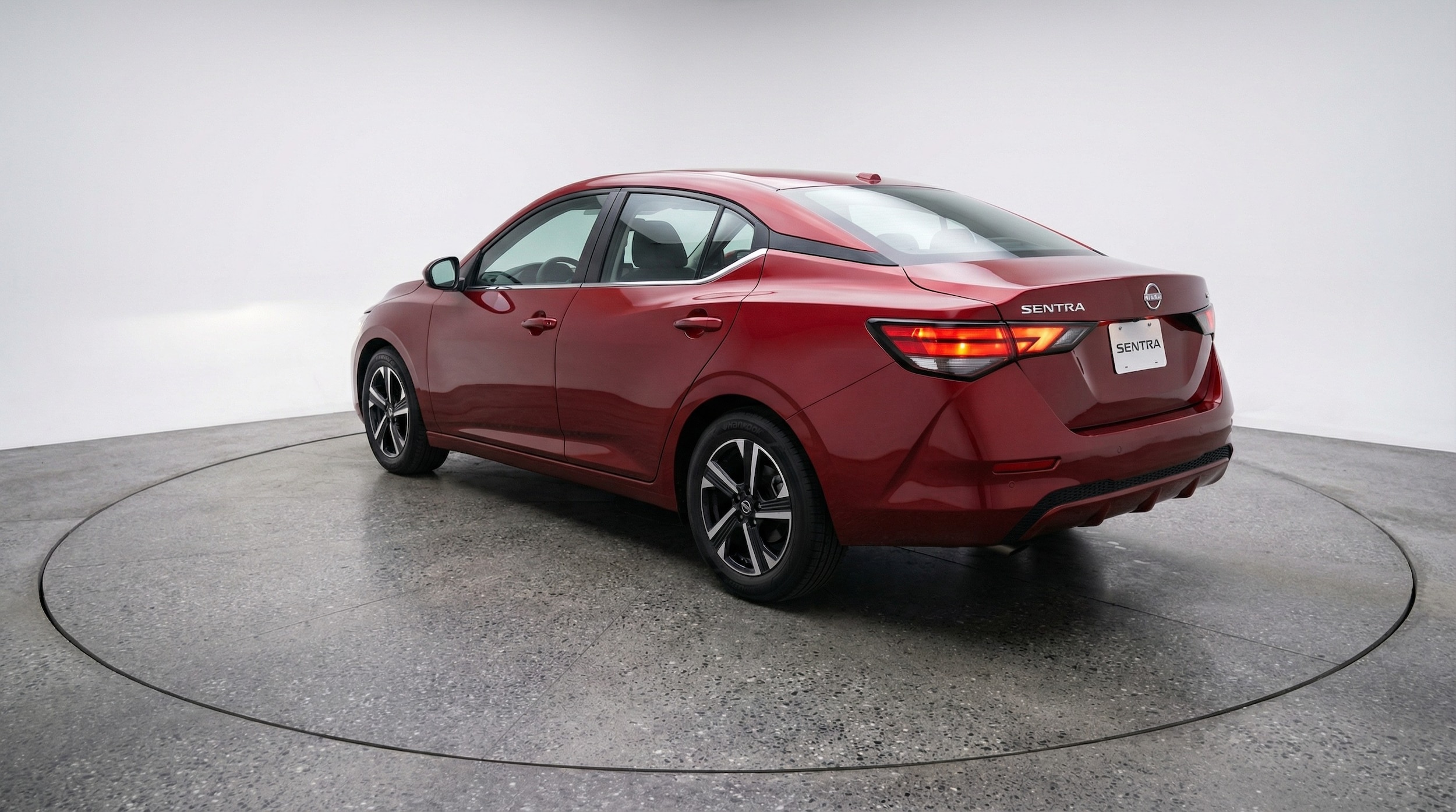 Thumbnail: 2025 Nissan Sentra - 5