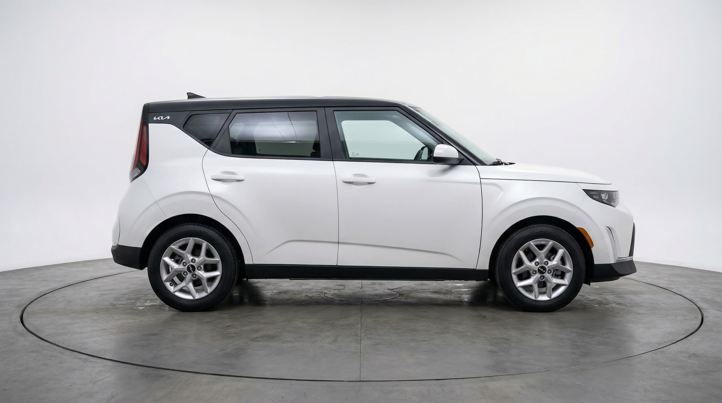 Thumbnail: 2025 Kia Soul - 8