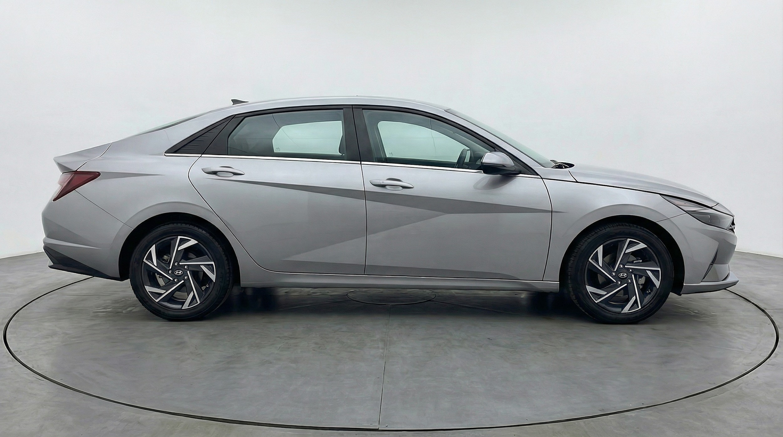 Thumbnail: 2025 Hyundai Elantra - 8