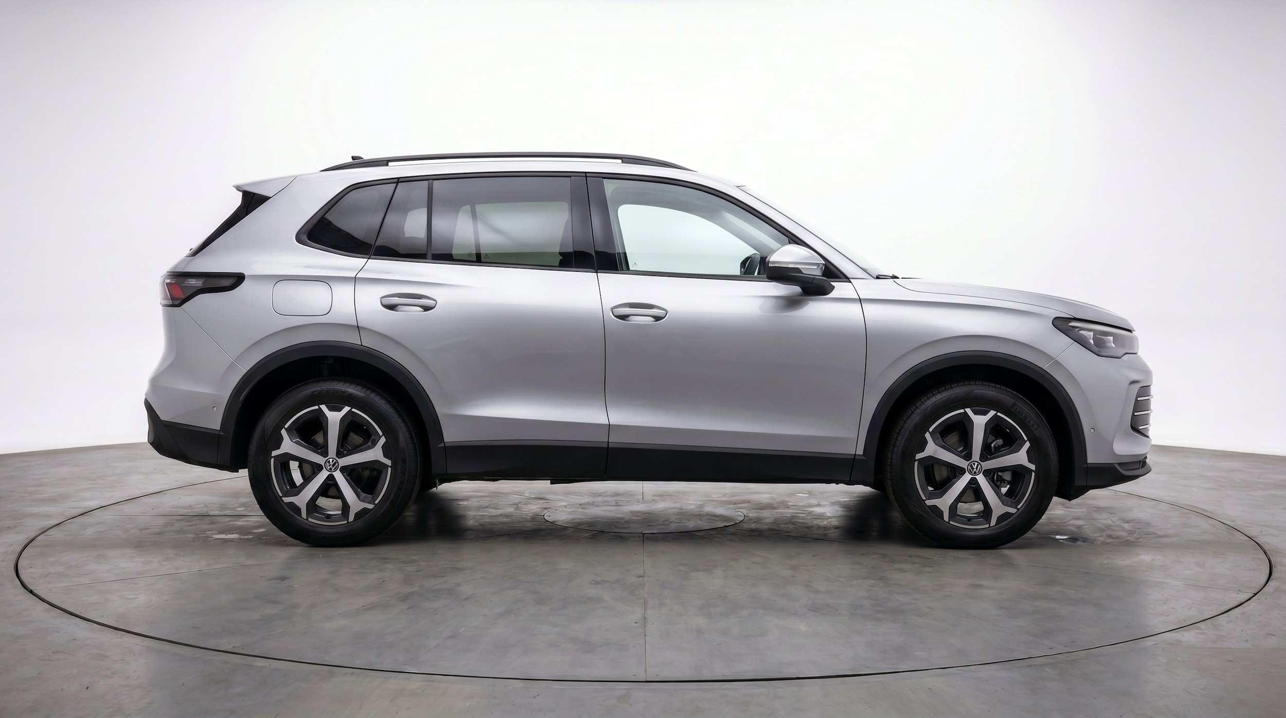 Thumbnail: 2026 Volkswagen Tiguan - 10