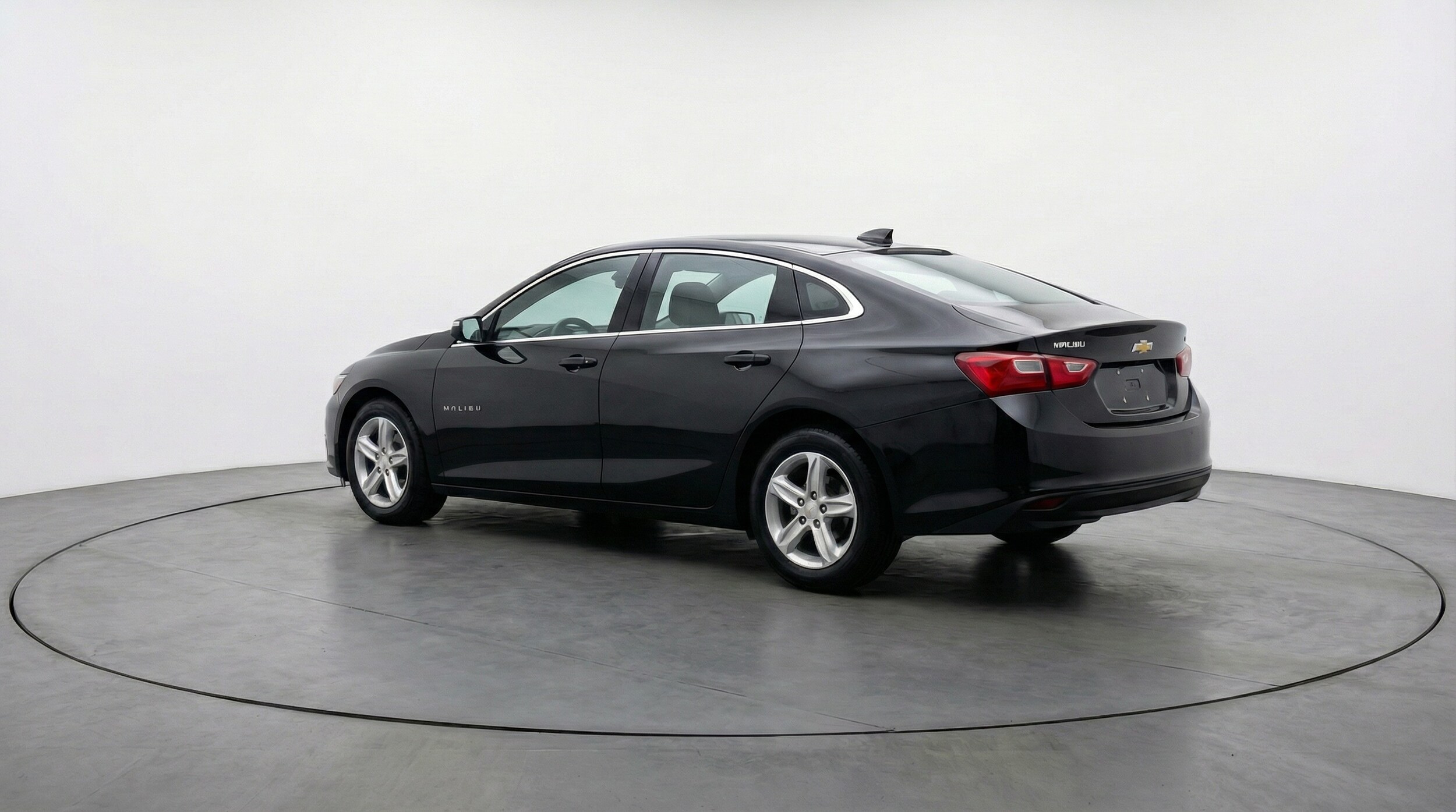 Thumbnail: 2024 Chevrolet Malibu - 5