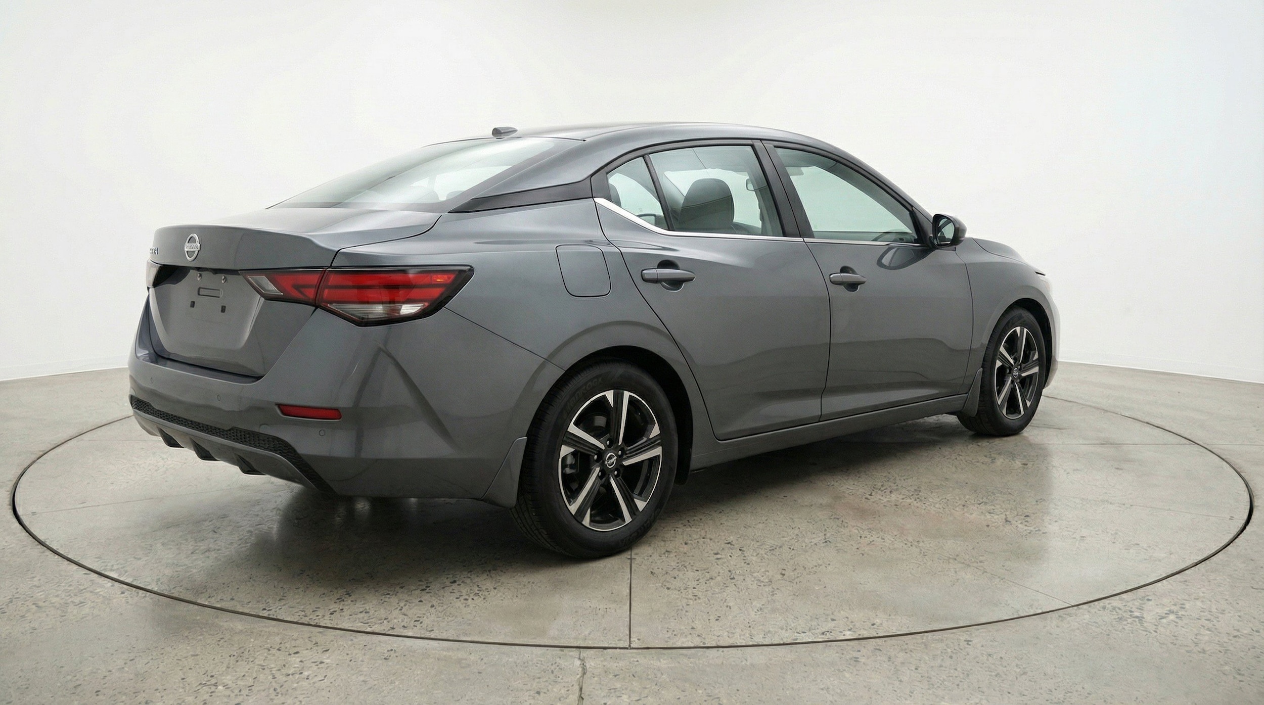 Thumbnail: 2025 Nissan Sentra - 9