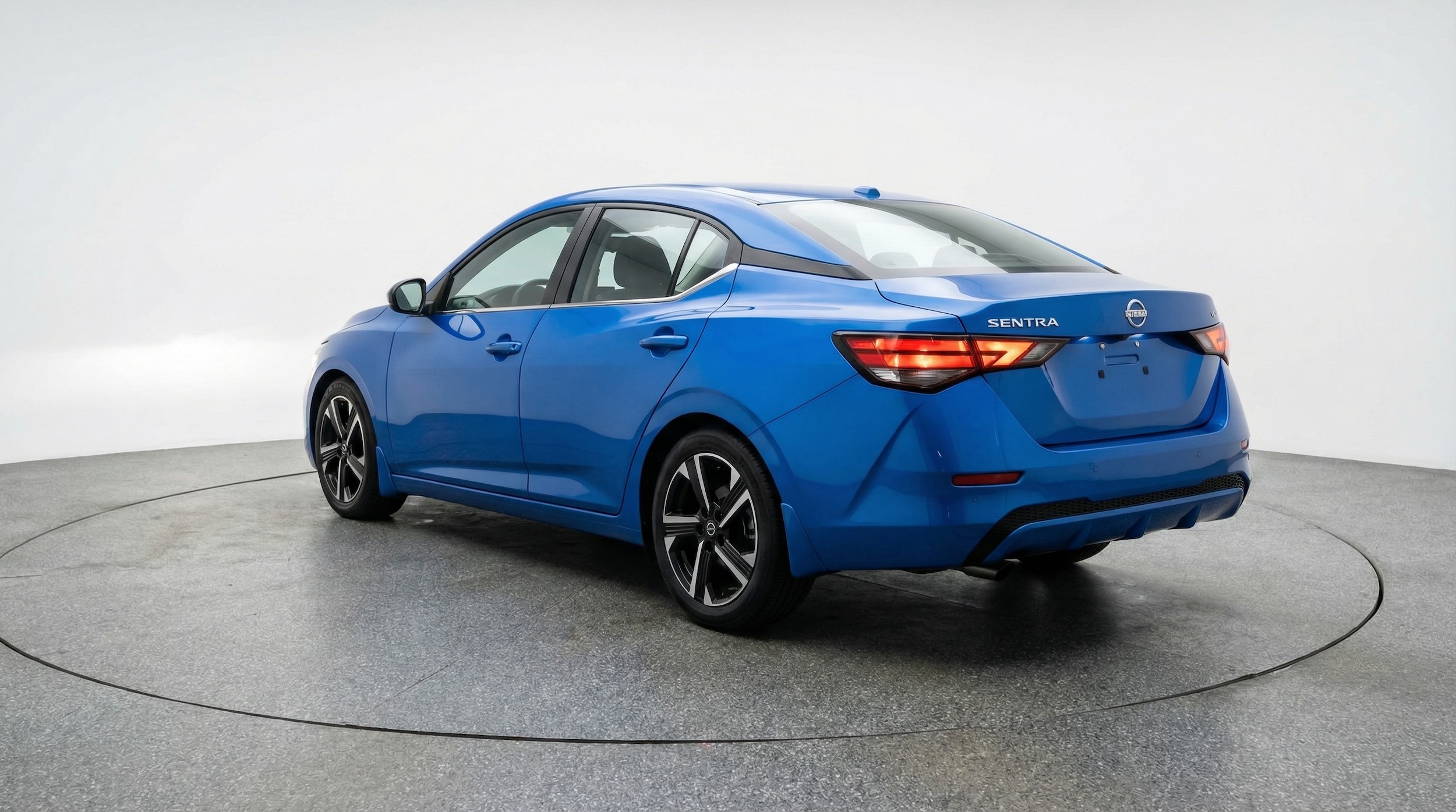 Thumbnail: 2025 Nissan Sentra - 5