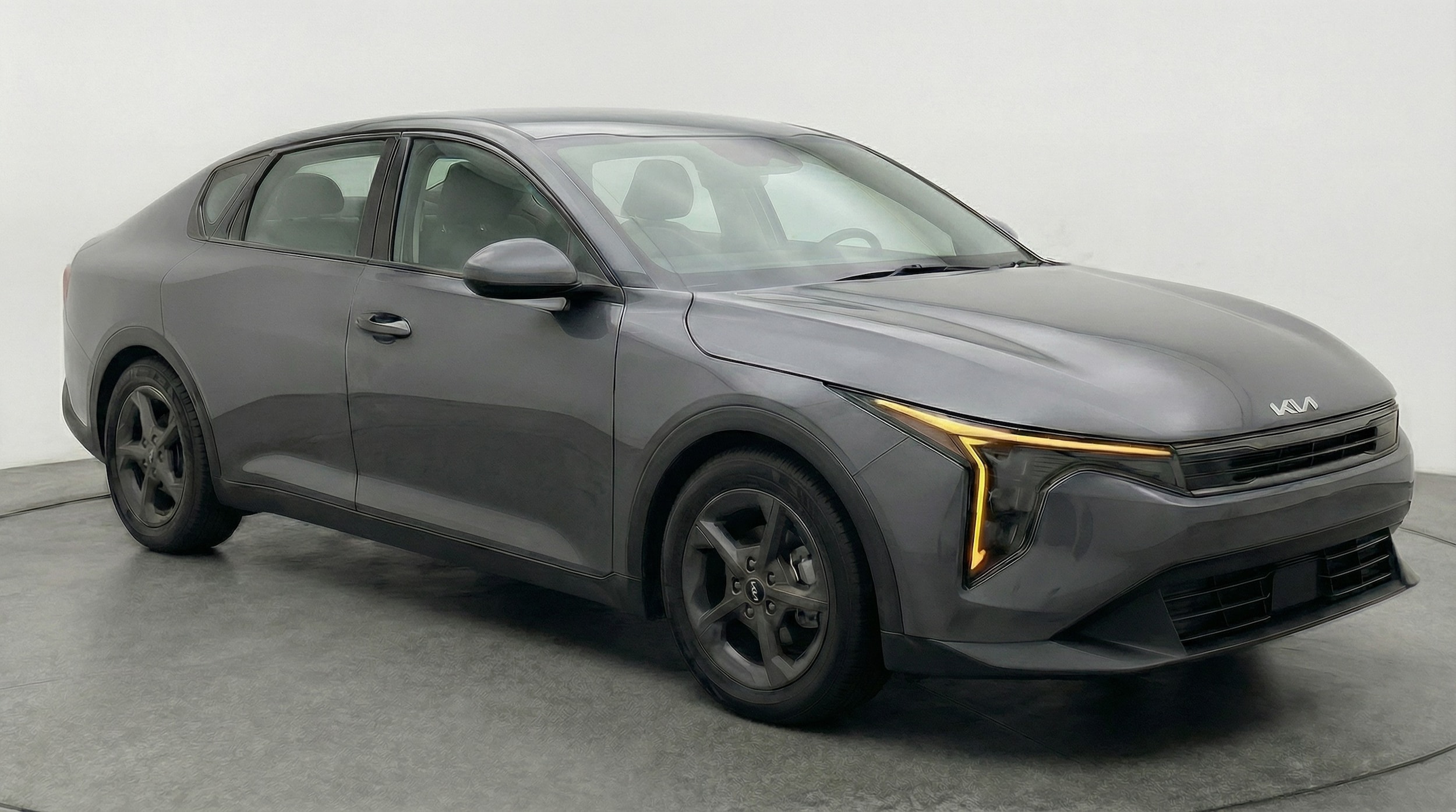 Thumbnail: 2025 Kia K4 - 1