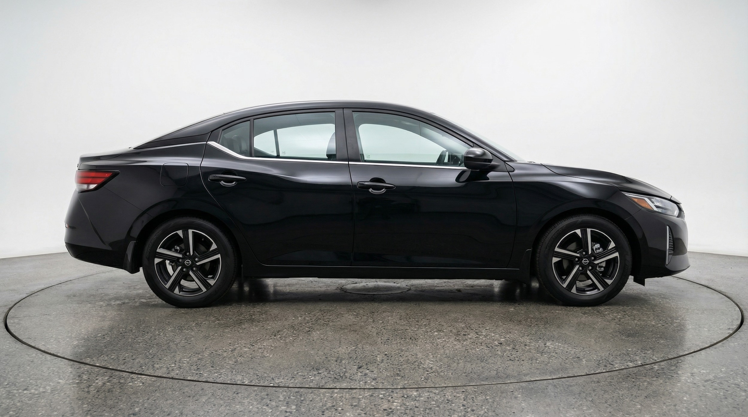 Thumbnail: 2025 Nissan Sentra - 8