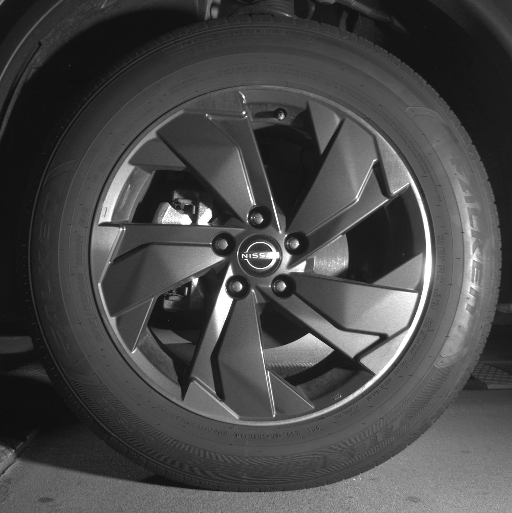 Thumbnail: 2025 Nissan Rogue - 9