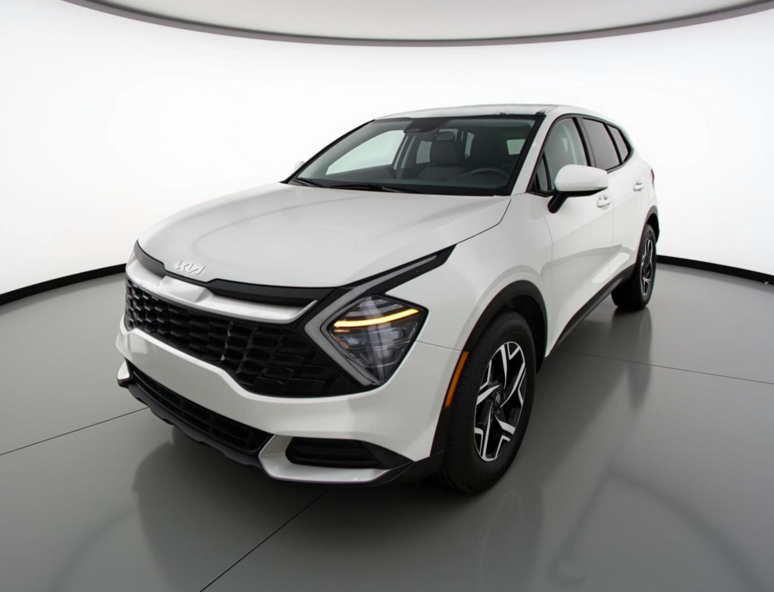 Thumbnail: 2025 Kia Sportage - 3