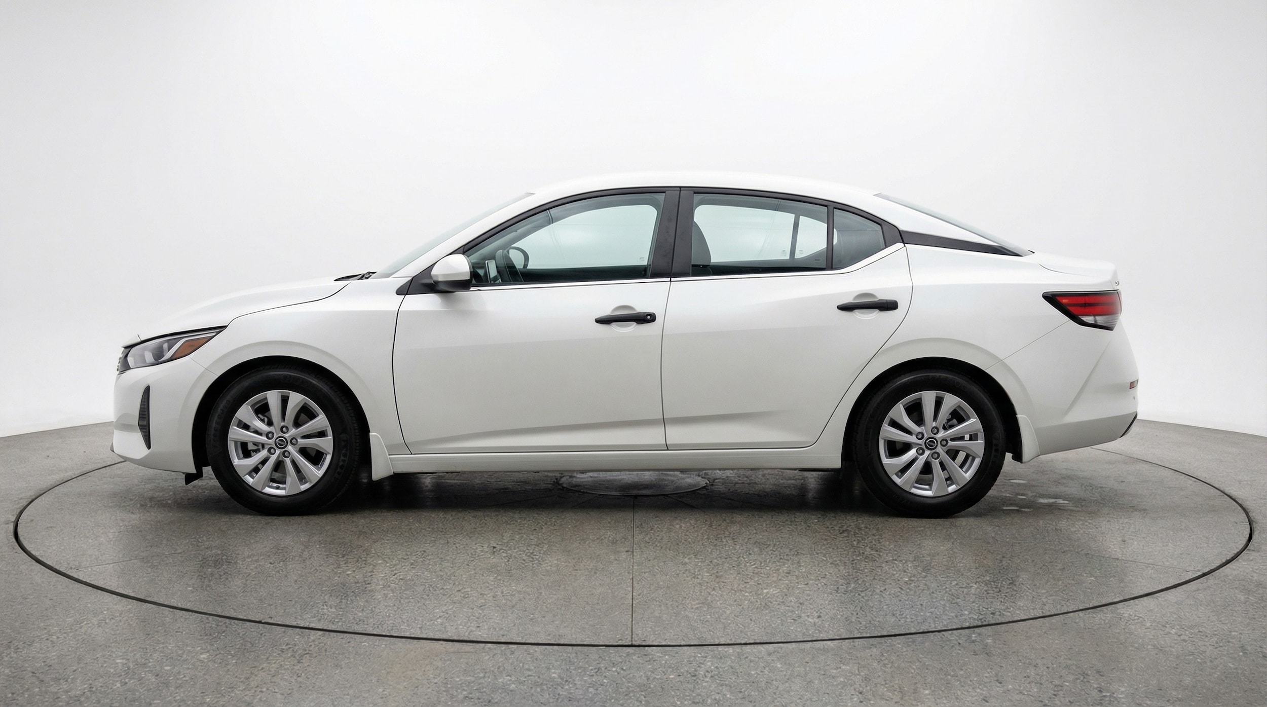 Thumbnail: 2025 Nissan Sentra - 4