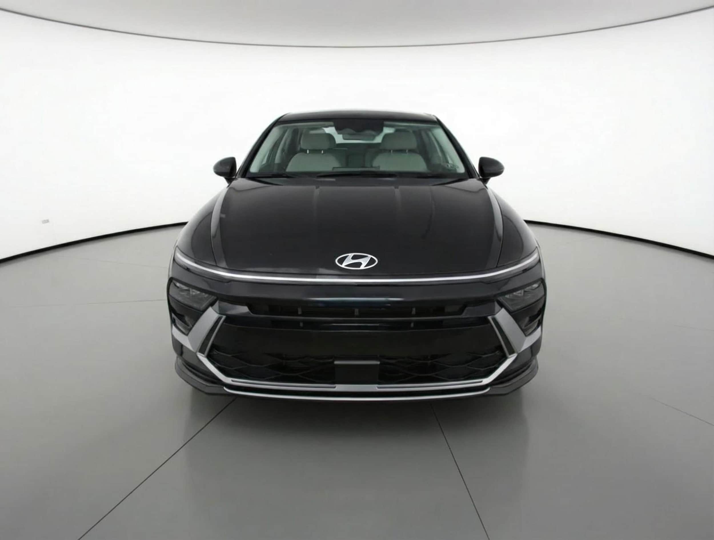 Thumbnail: 2025 Hyundai Sonata - 2