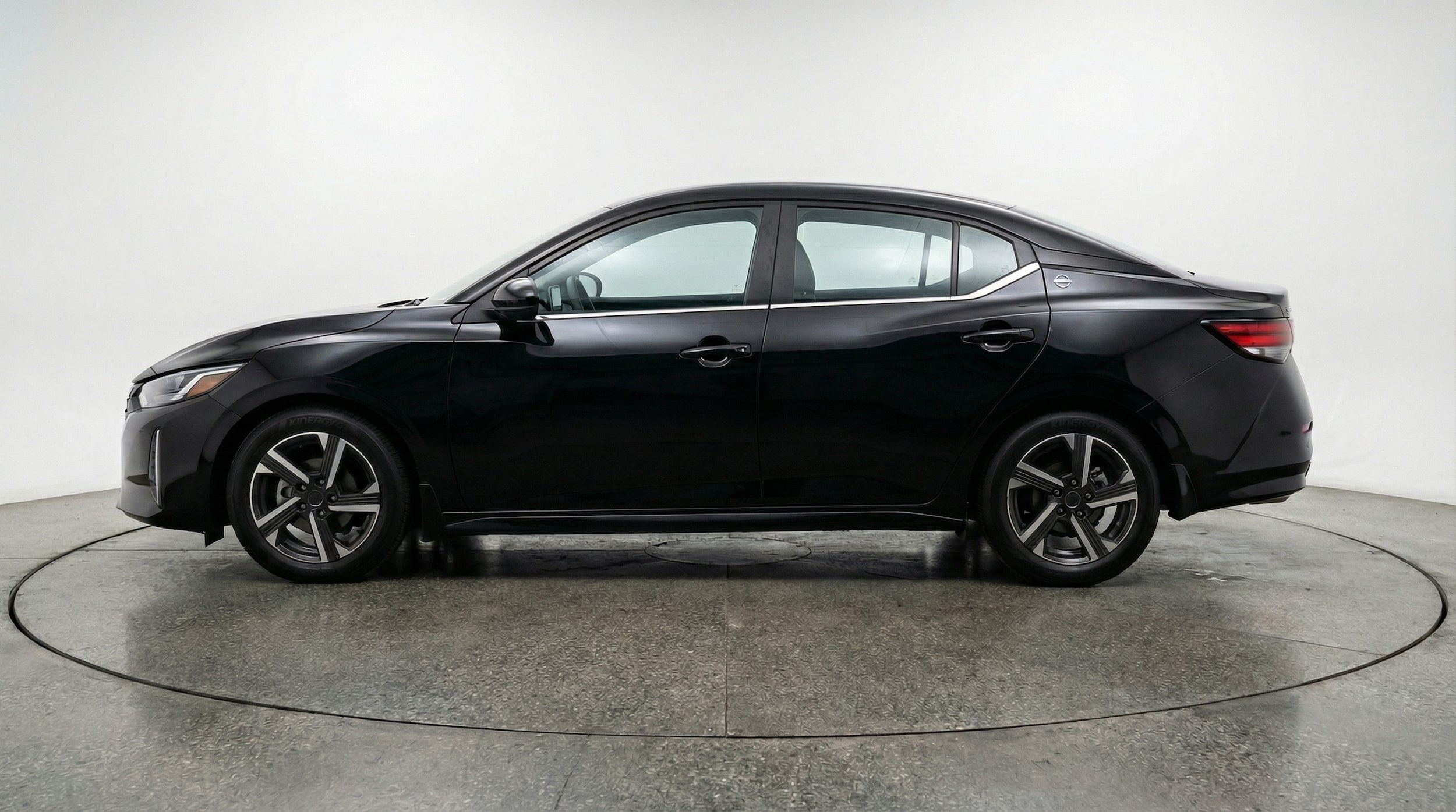 Thumbnail: 2025 Nissan Sentra - 4