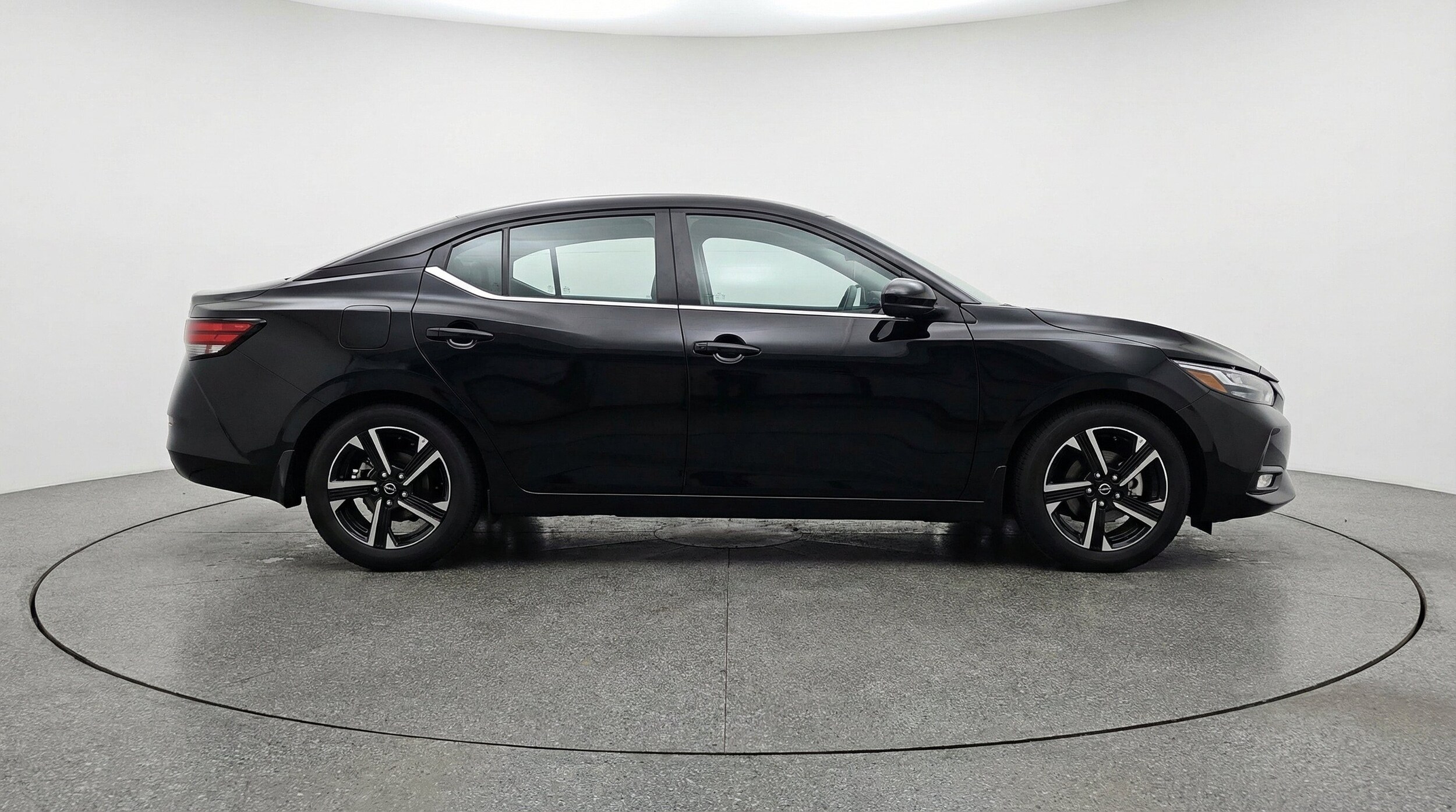 Thumbnail: 2025 Nissan Sentra - 11