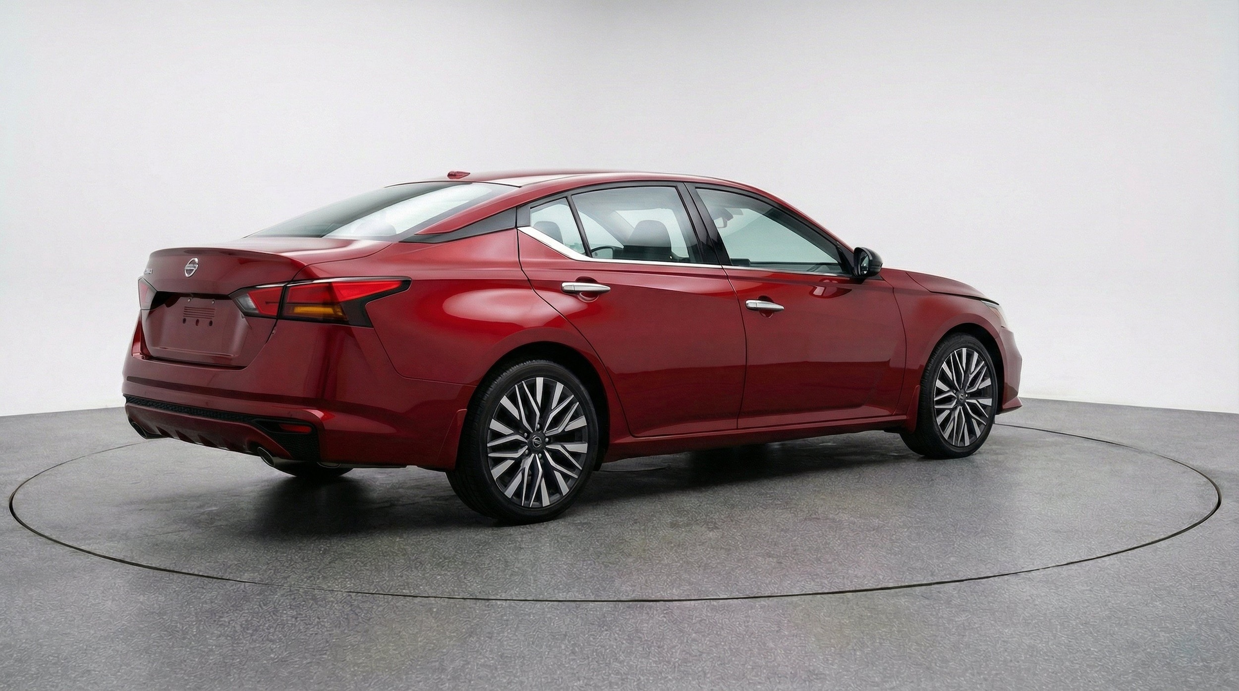 Thumbnail: 2025 Nissan Altima - 9