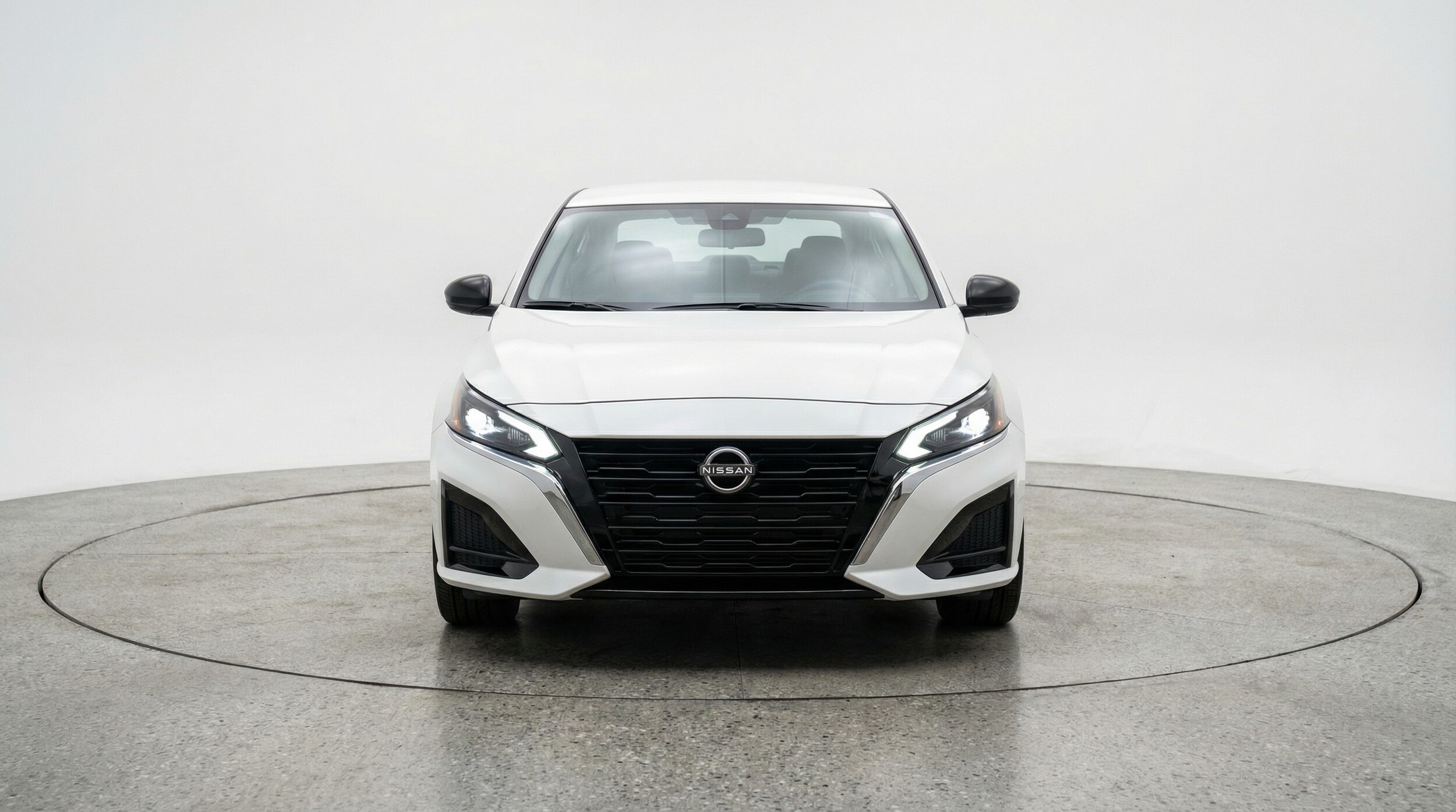 Thumbnail: 2025 Nissan Altima - 2