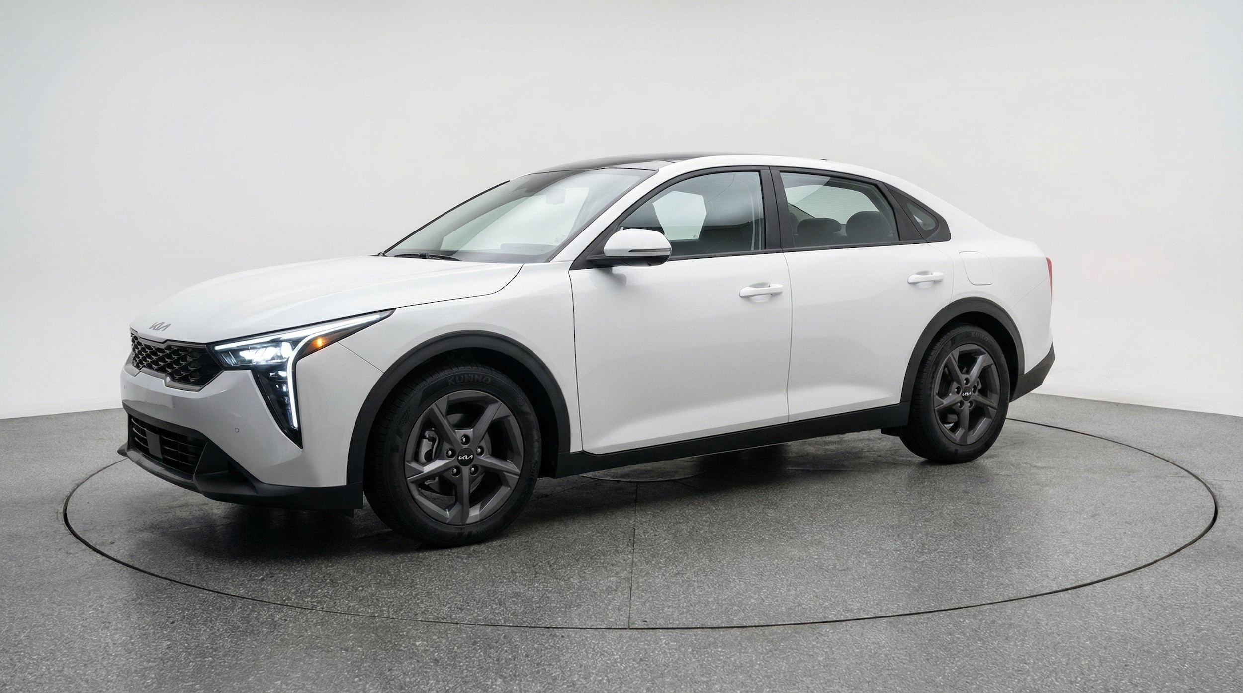 Thumbnail: 2026 Kia K4 - 3