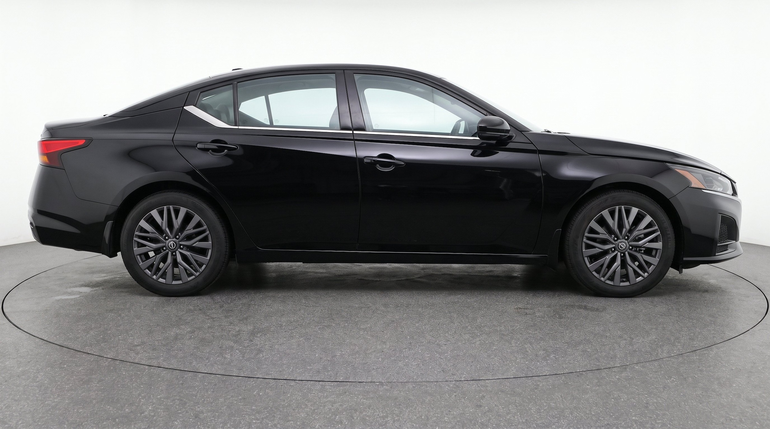 Thumbnail: 2026 Nissan Altima - 10