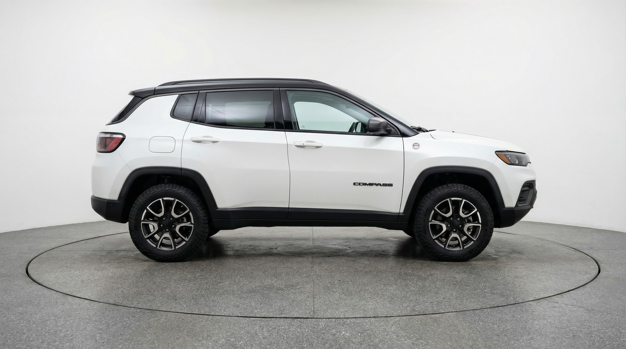 Thumbnail: 2025 Jeep Compass - 8