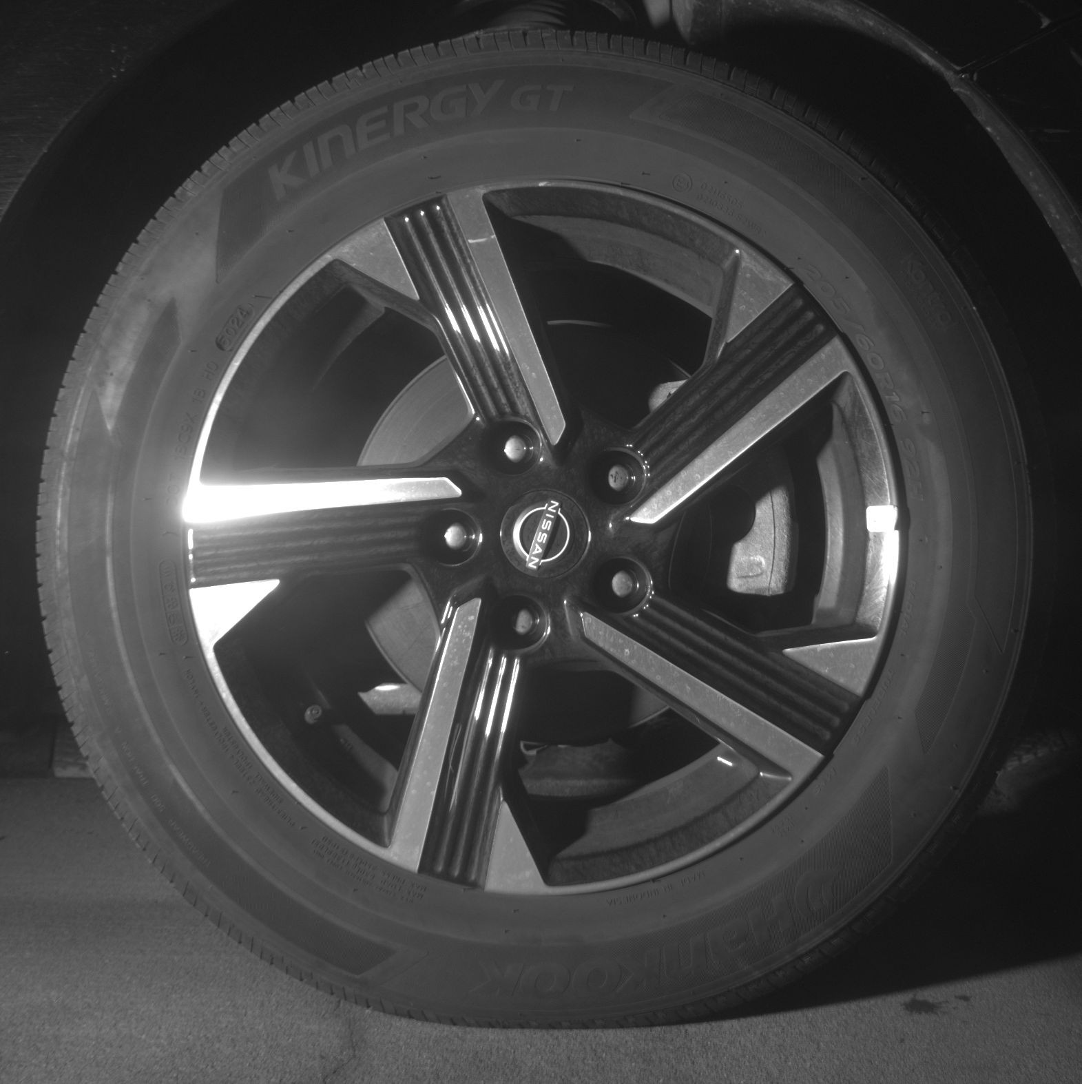 Thumbnail: 2025 Nissan Sentra - 10