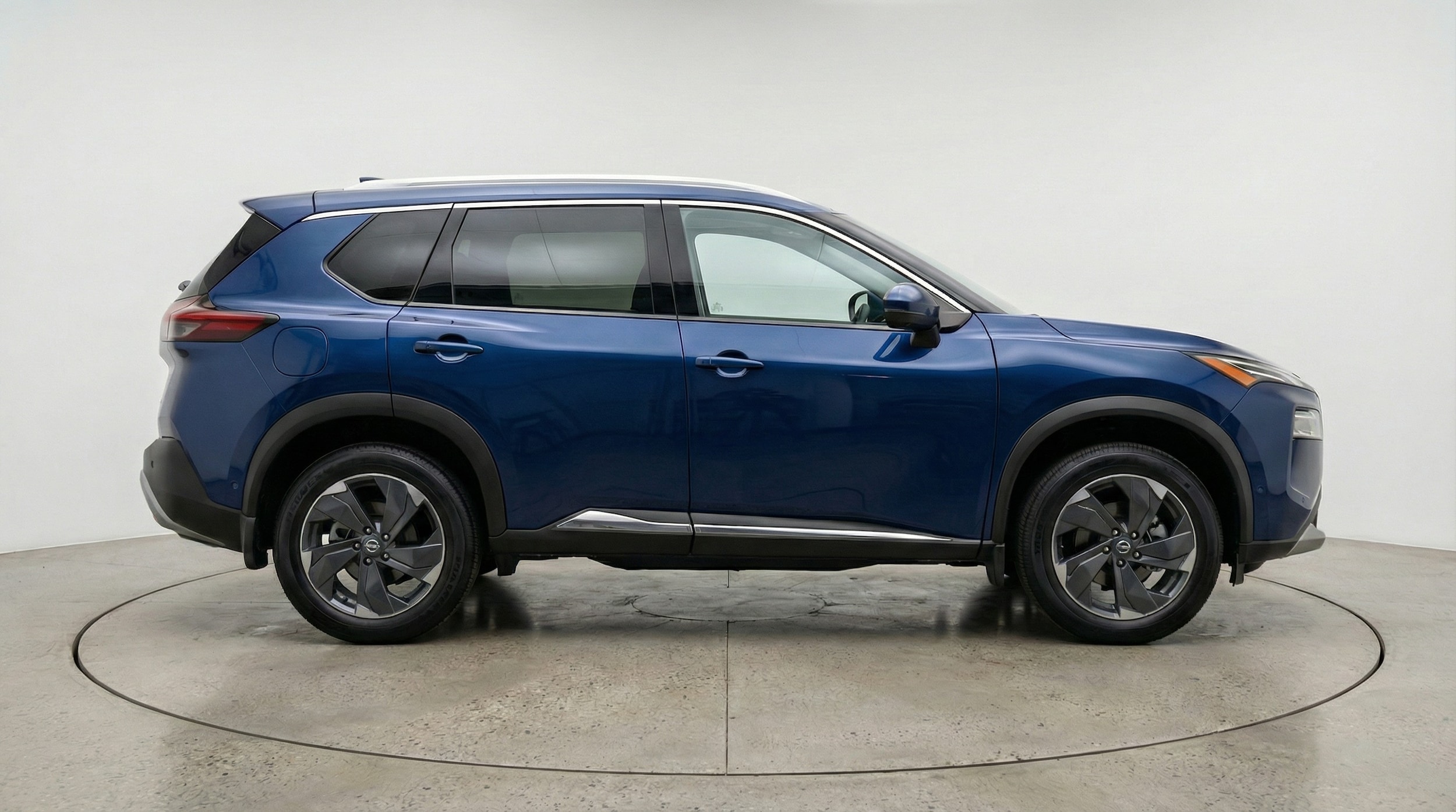 Thumbnail: 2025 Nissan Rogue - 8