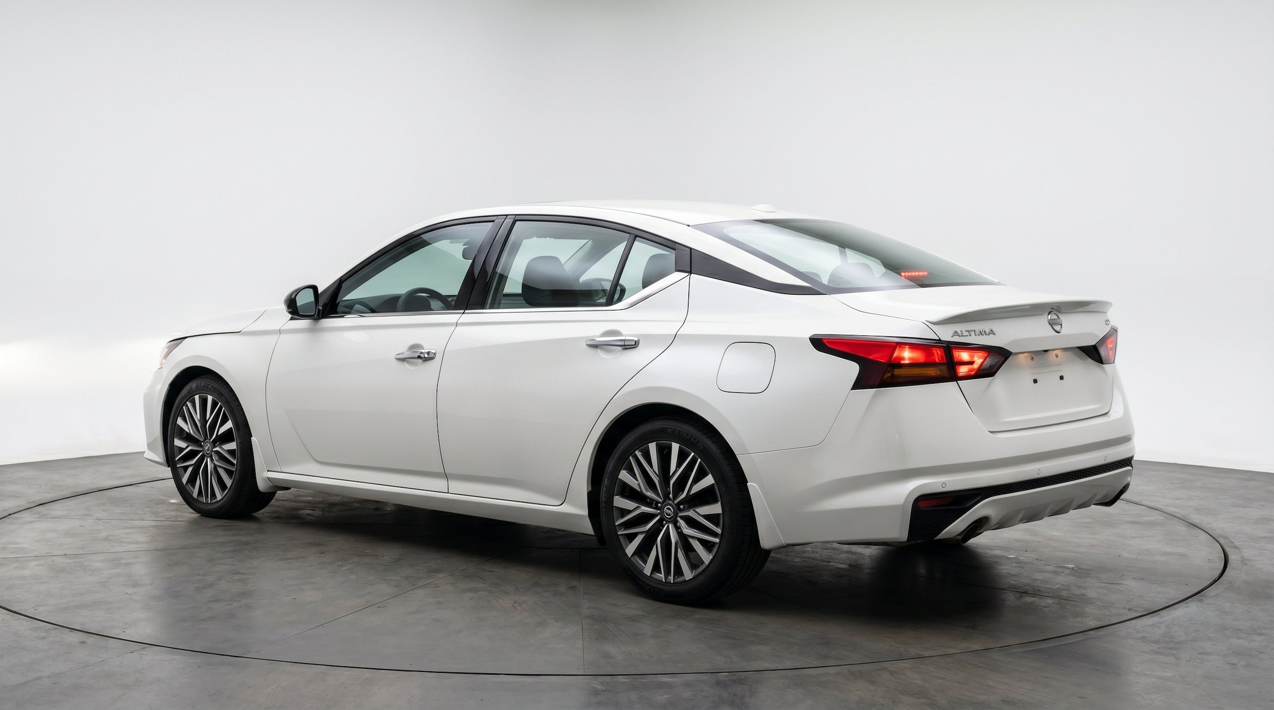 Thumbnail: 2025 Nissan Altima - 6
