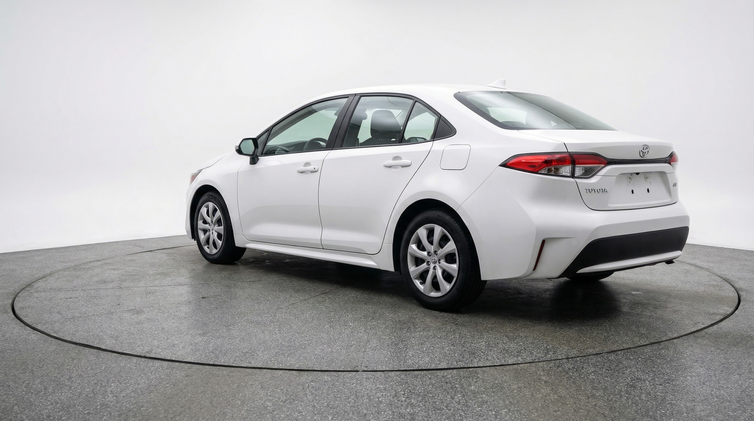 Thumbnail: 2025 Toyota Corolla - 5