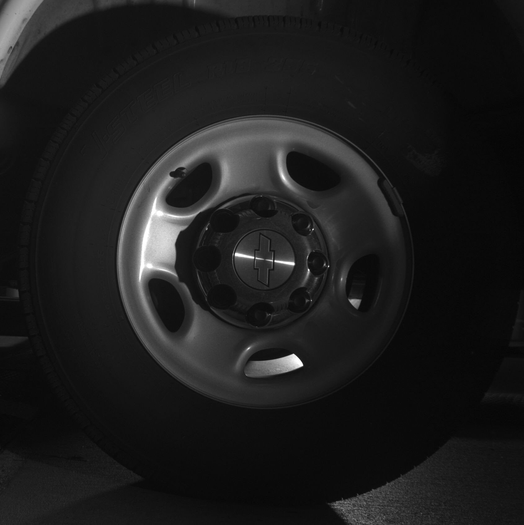Thumbnail: 2025 Chevrolet Express - 14