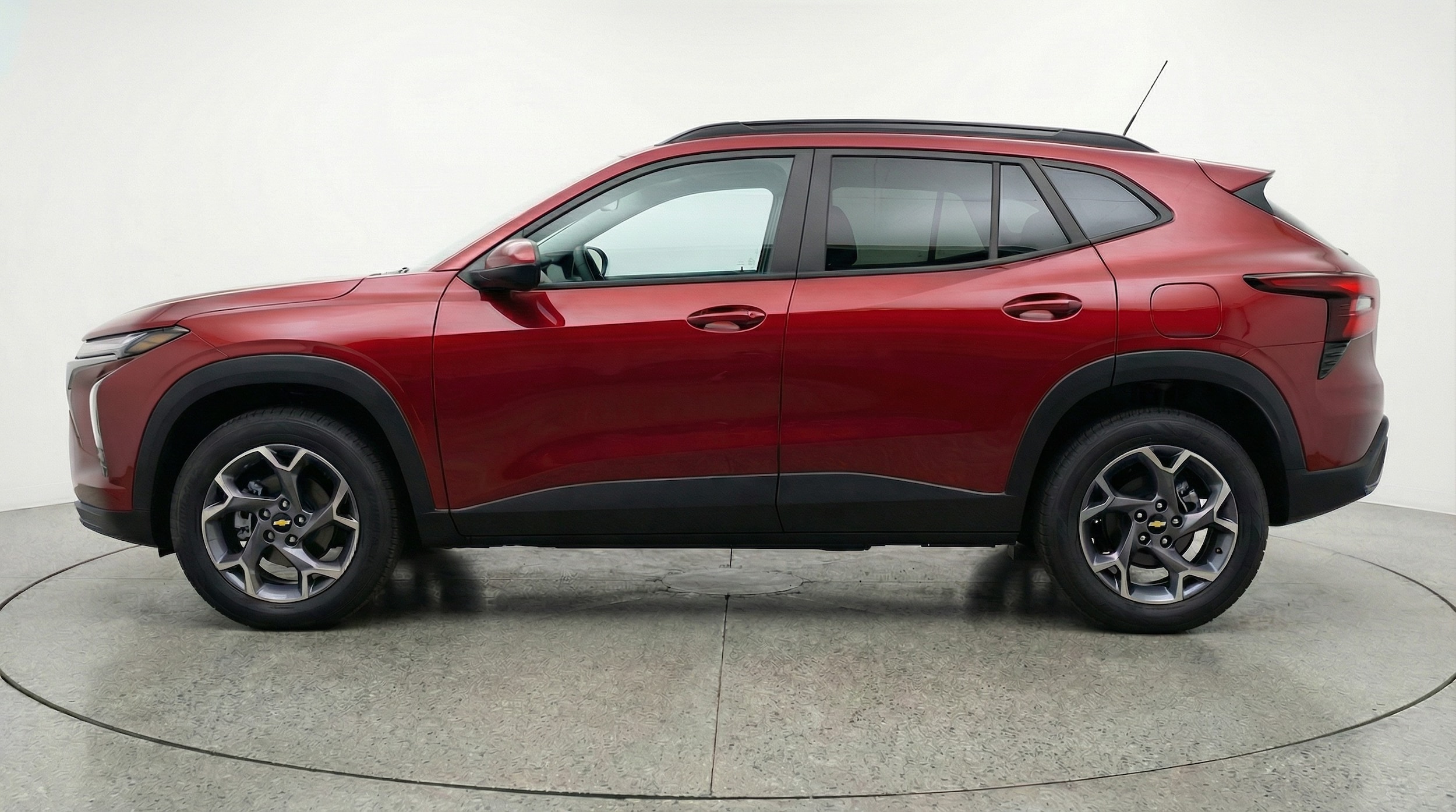 Thumbnail: 2025 Chevrolet Trax - 4