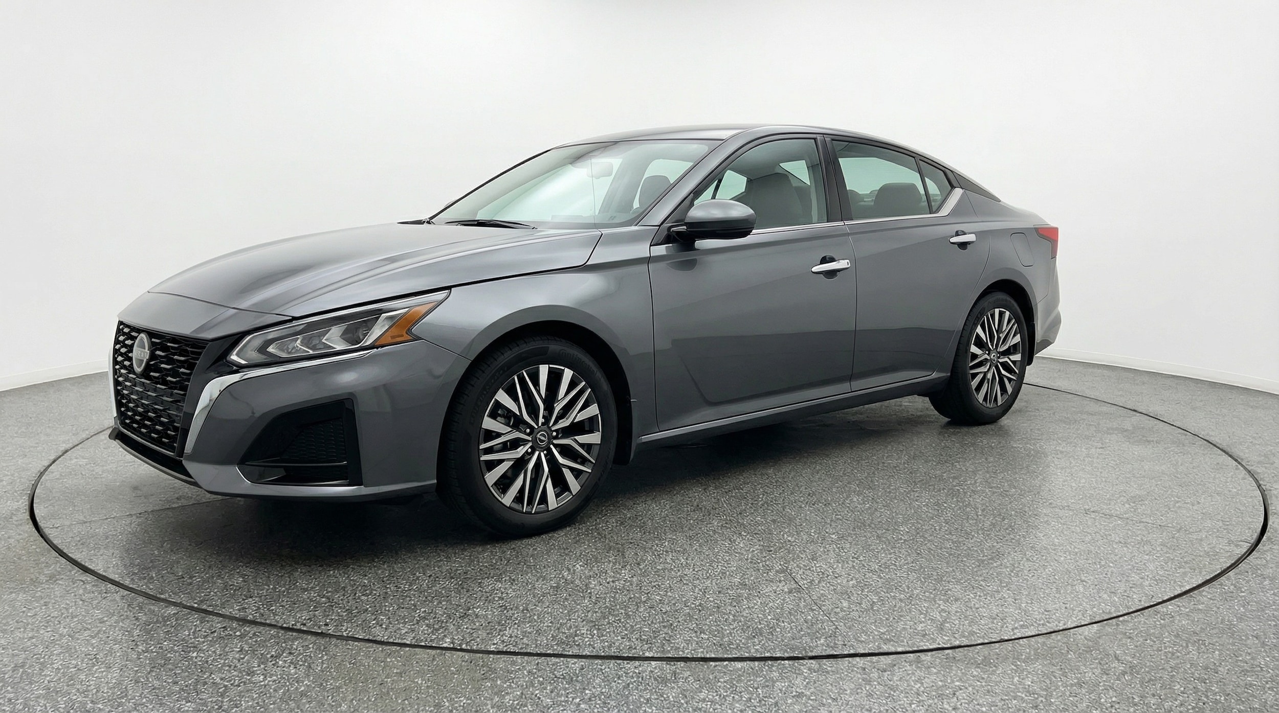 Thumbnail: 2025 Nissan Altima - 3