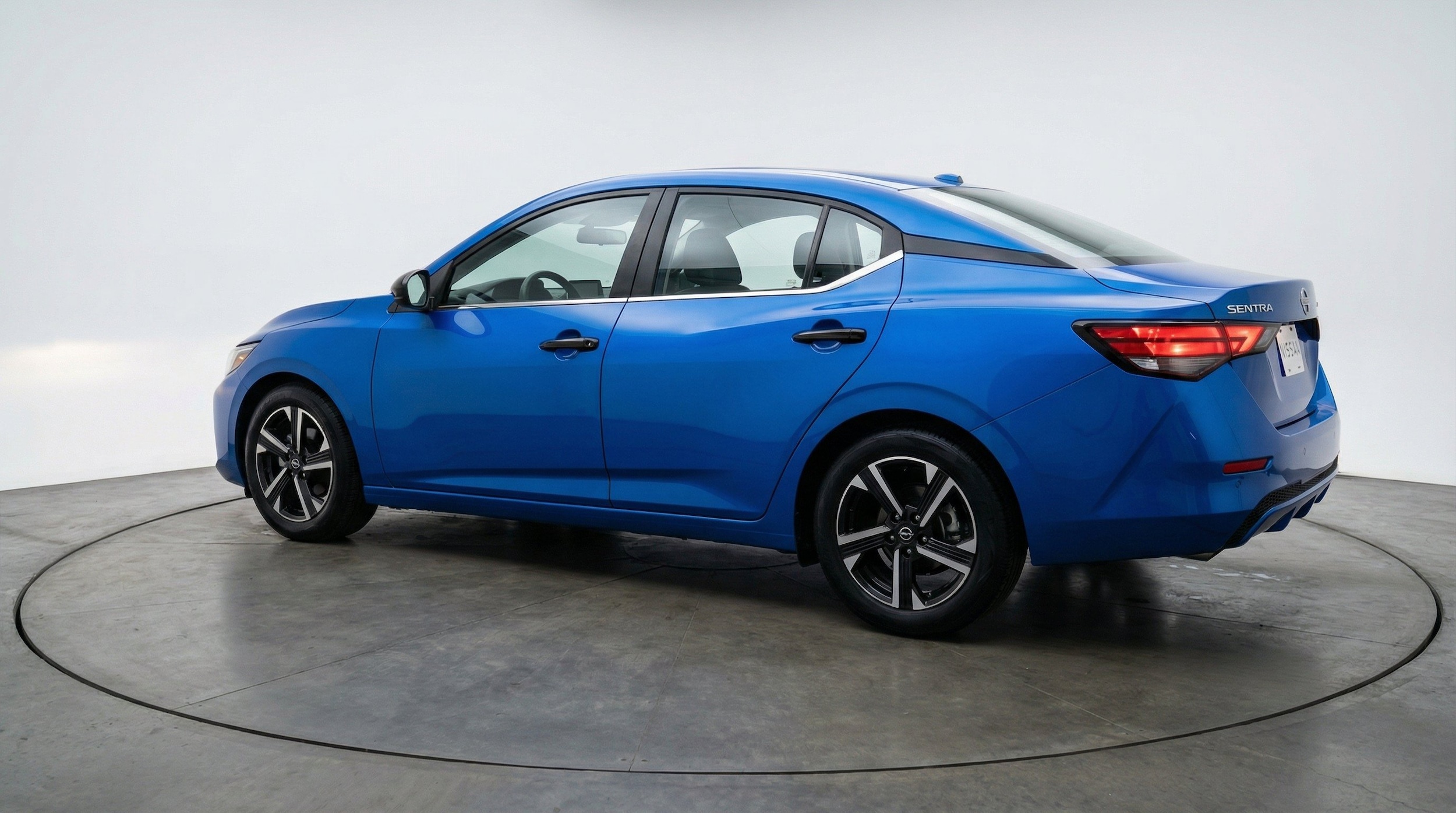 Thumbnail: 2025 Nissan Sentra - 6