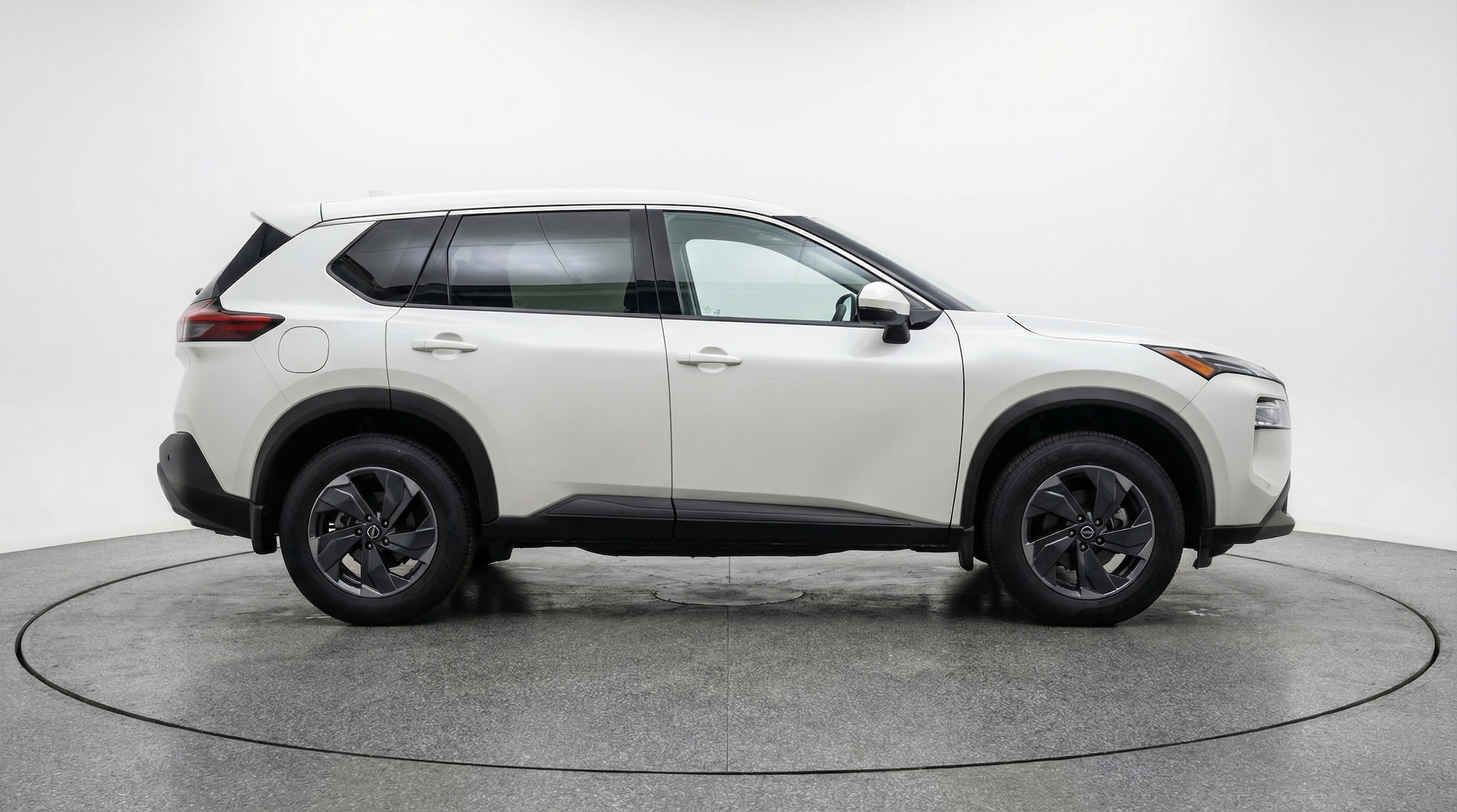 Thumbnail: 2025 Nissan Rogue - 8