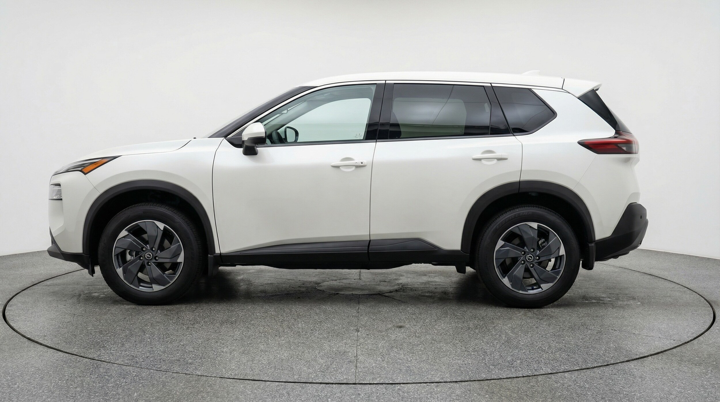 Thumbnail: 2025 Nissan Rogue - 4