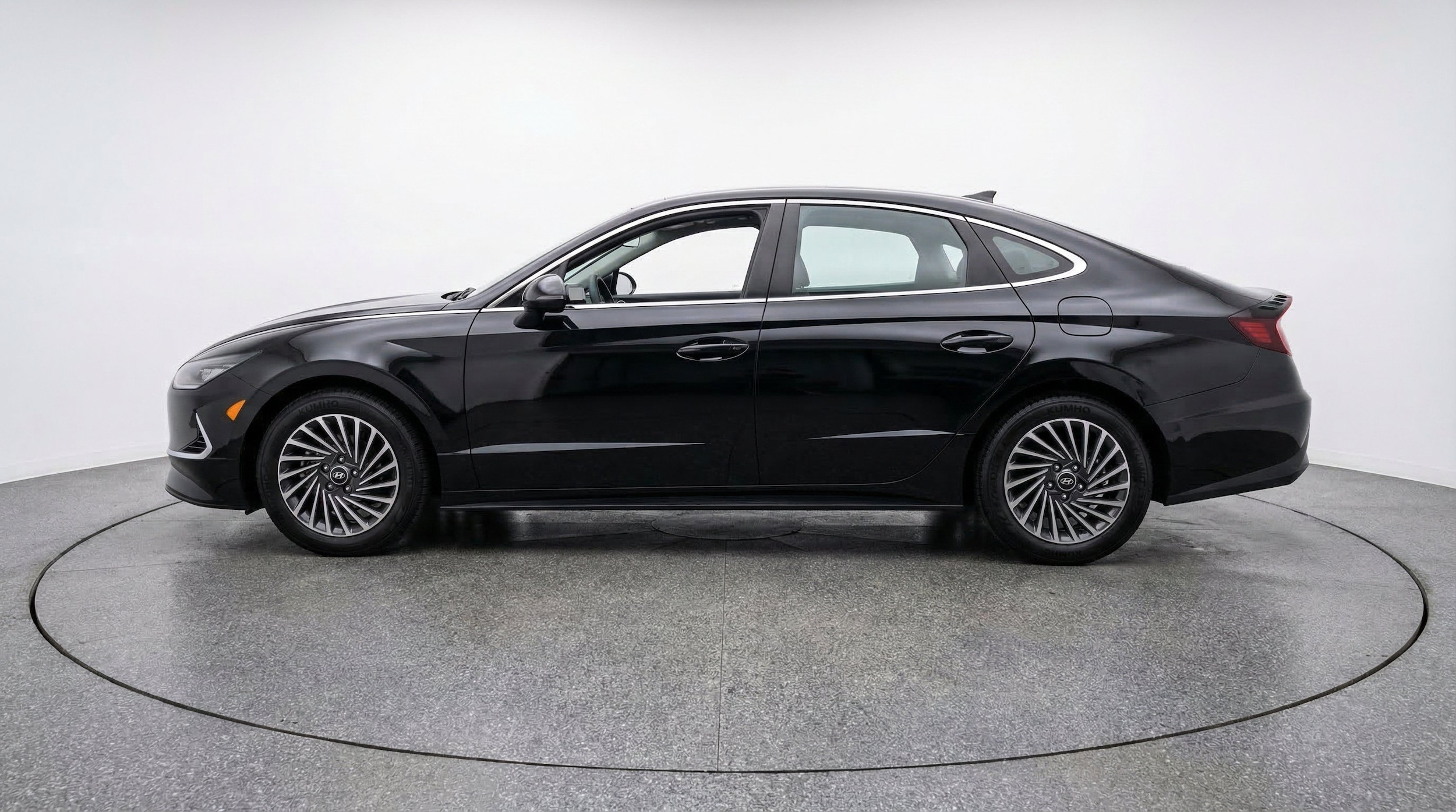 Thumbnail: 2025 Hyundai Sonata - 5