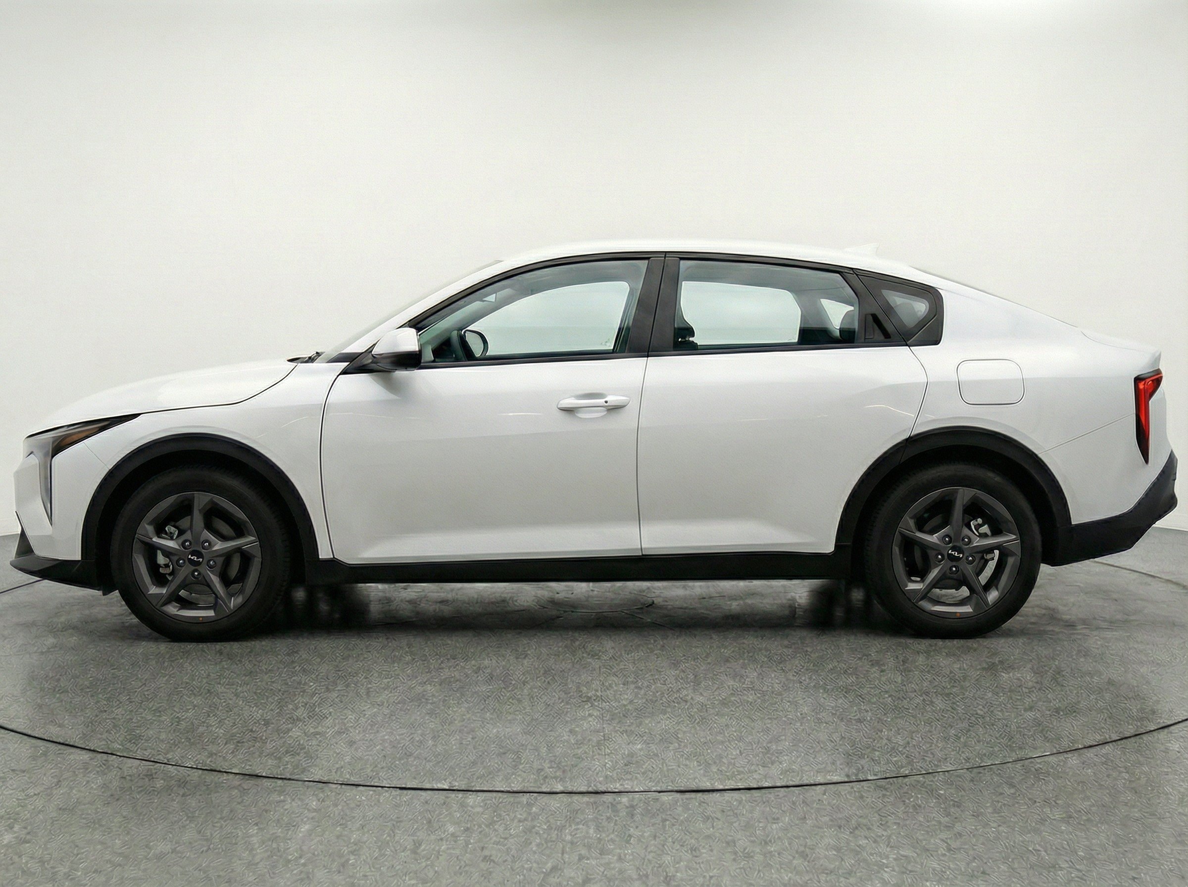 Thumbnail: 2025 Kia K4 - 5