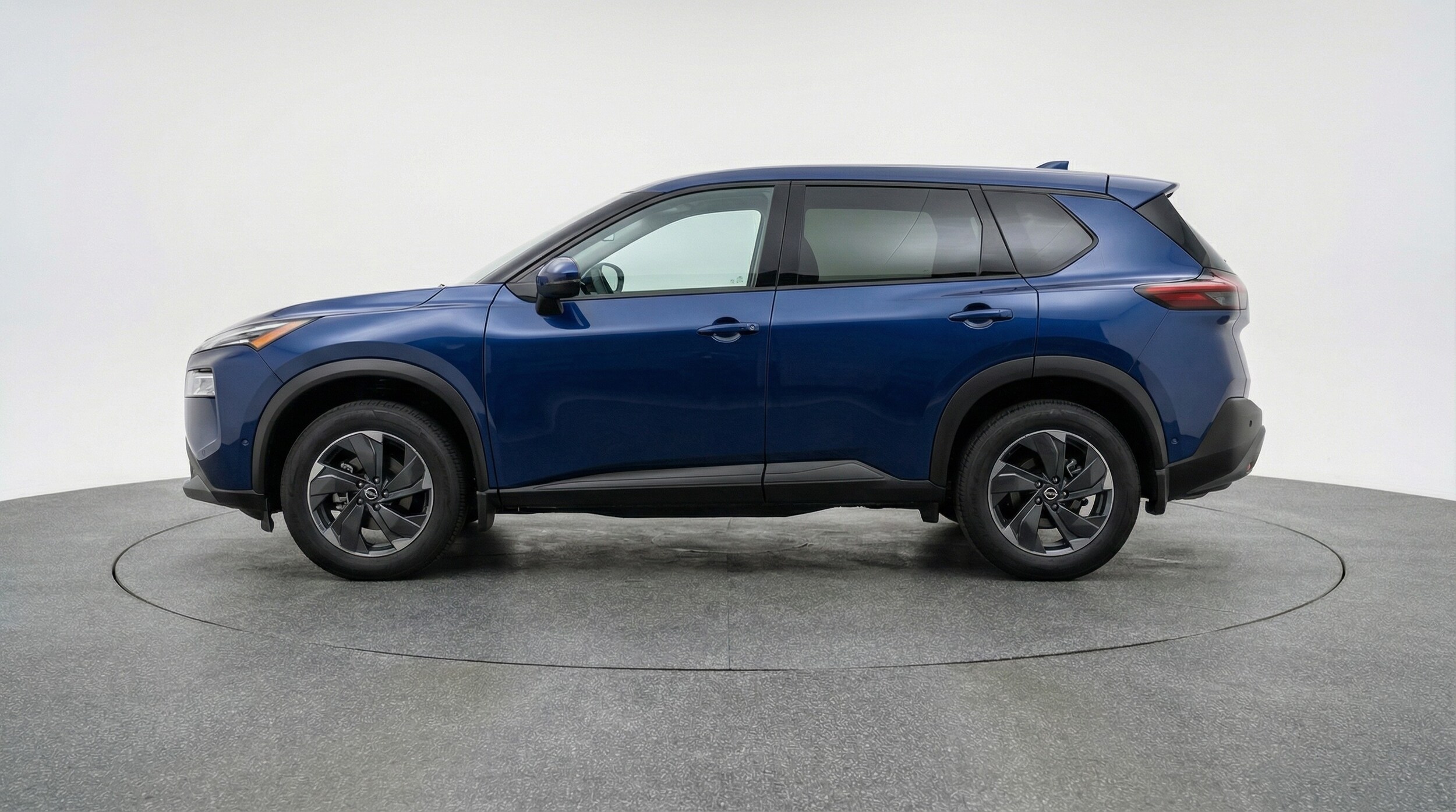Thumbnail: 2025 Nissan Rogue - 4