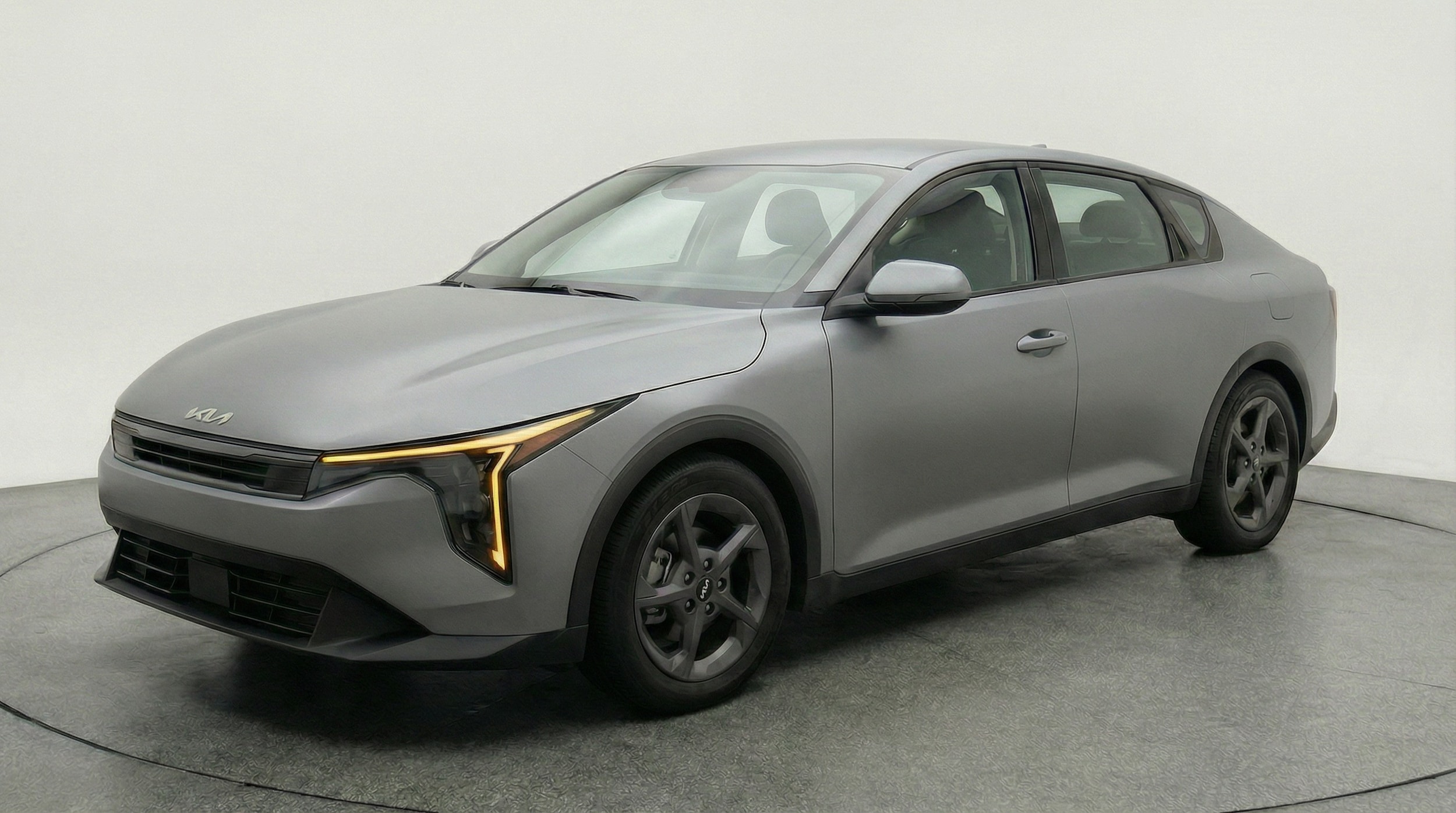 Thumbnail: 2025 Kia K4 - 3