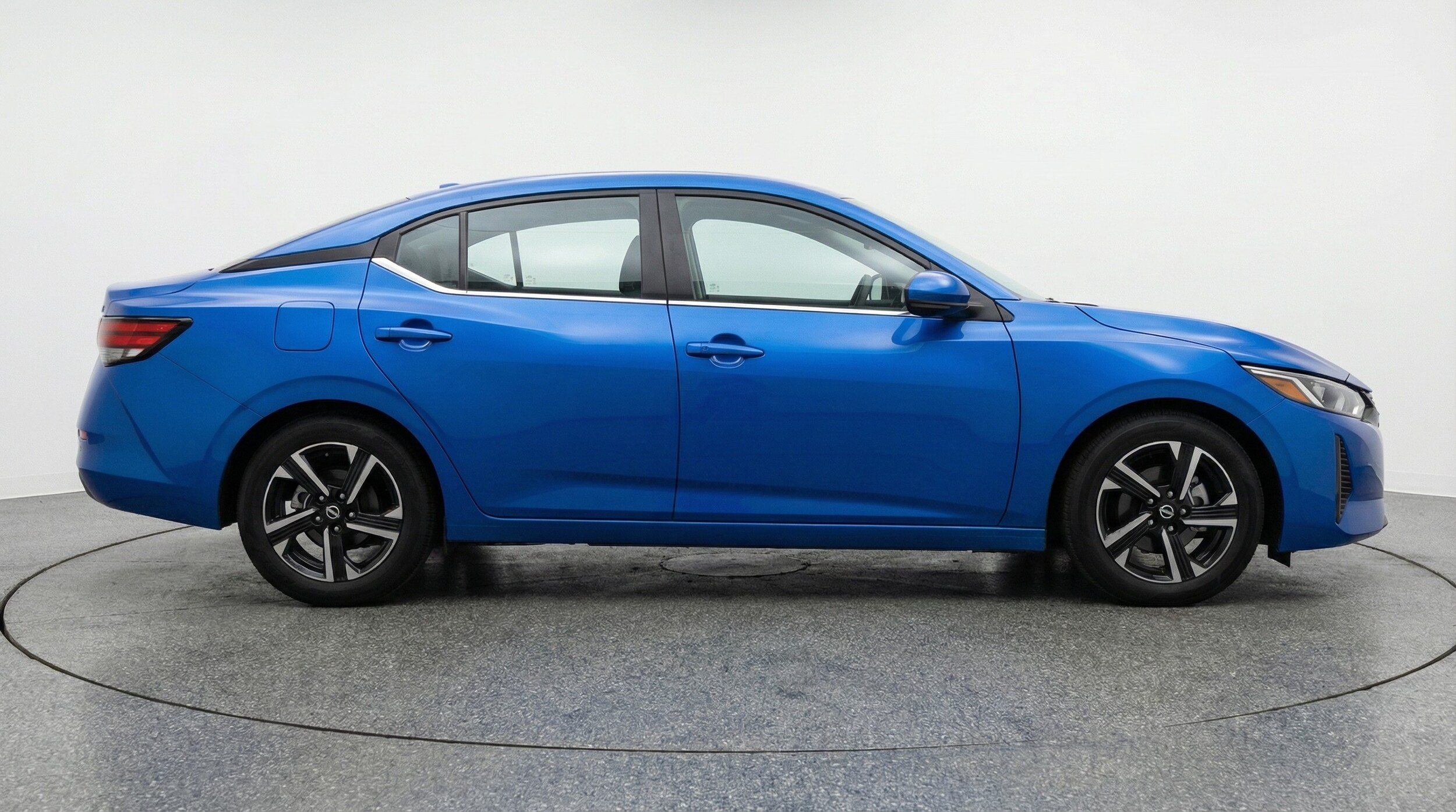 Thumbnail: 2025 Nissan Sentra - 8