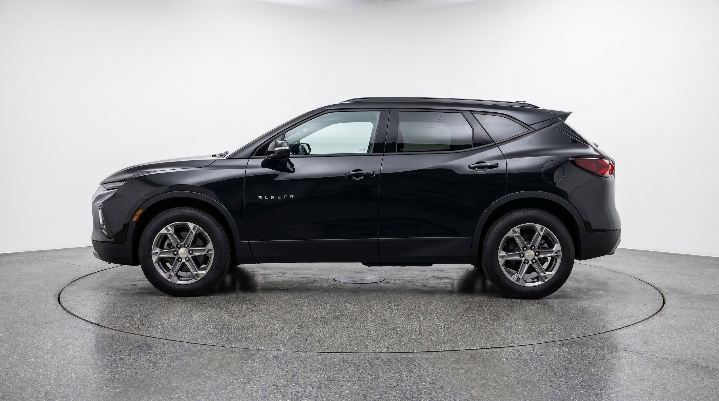 Thumbnail: 2025 Chevrolet Blazer - 5