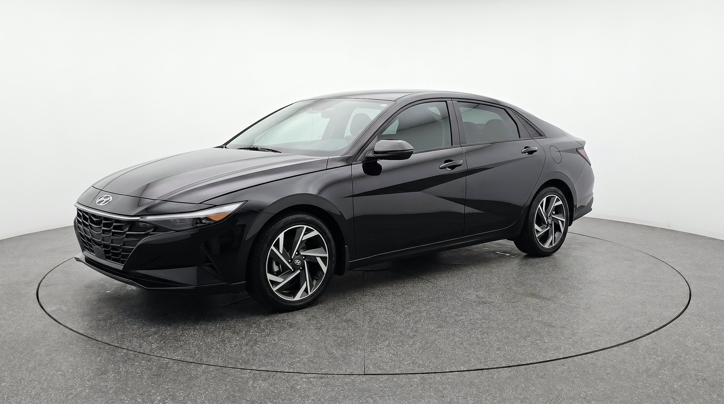 Thumbnail: 2025 Hyundai Elantra - 3