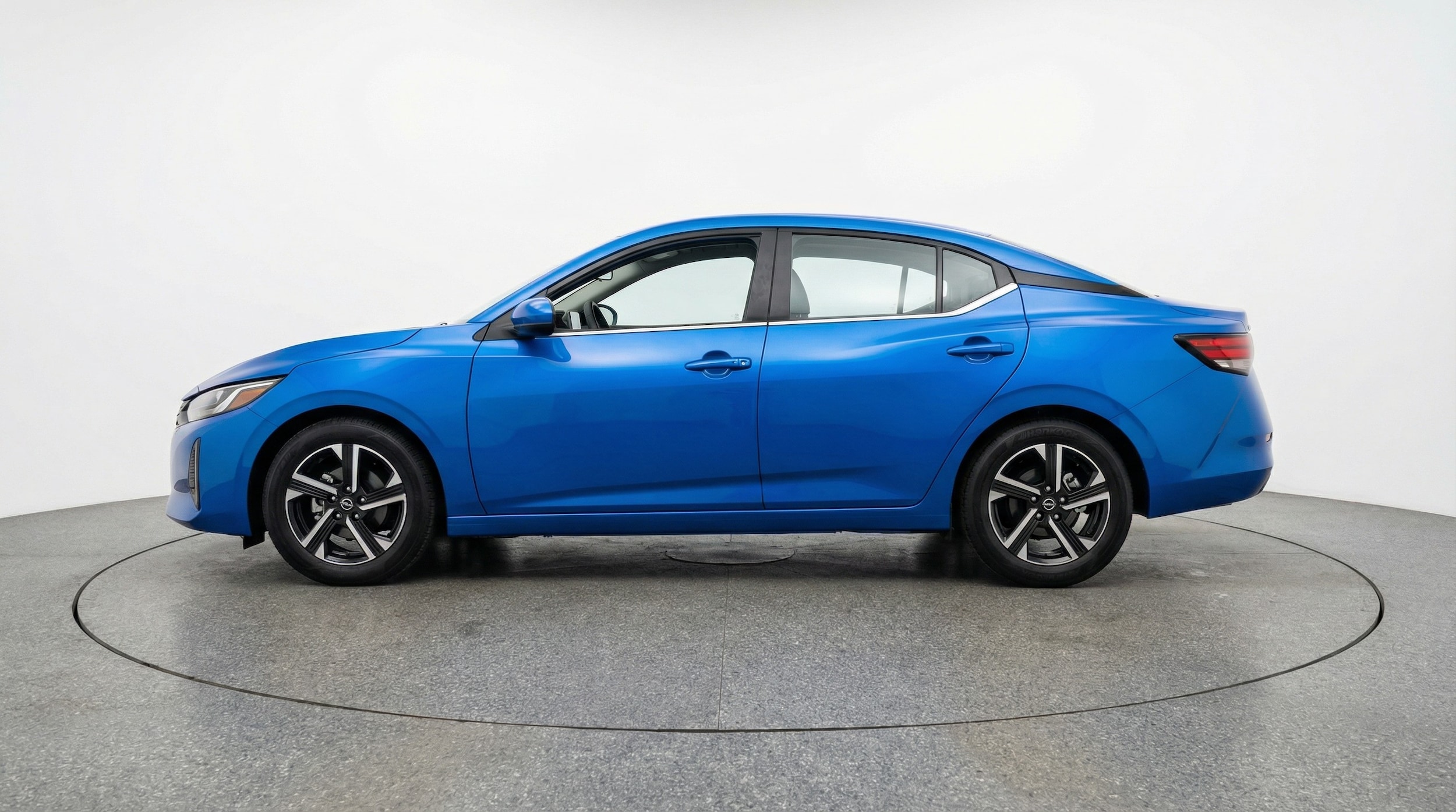 Thumbnail: 2025 Nissan Sentra - 4